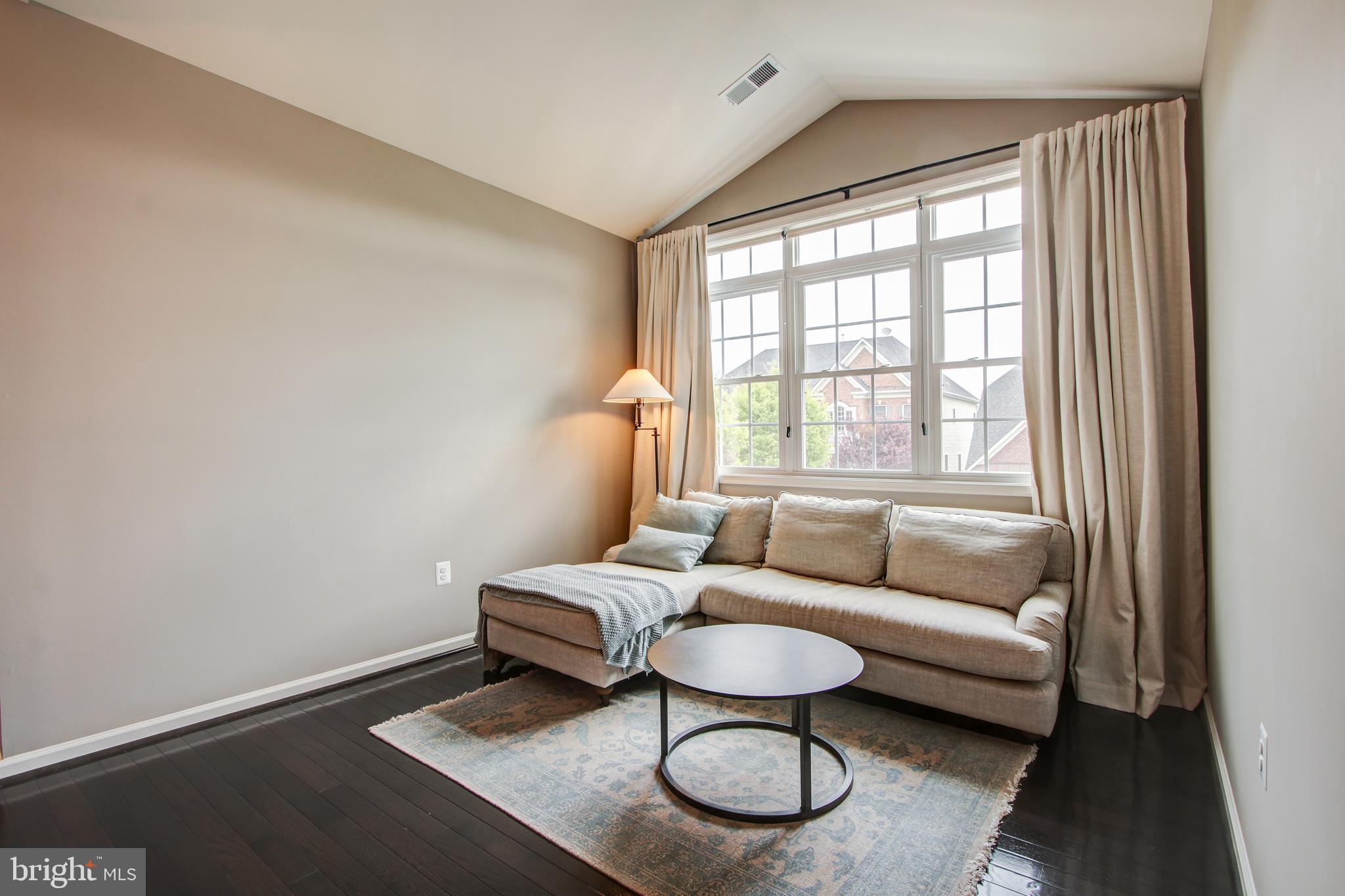 POPLAR RUN - Residential