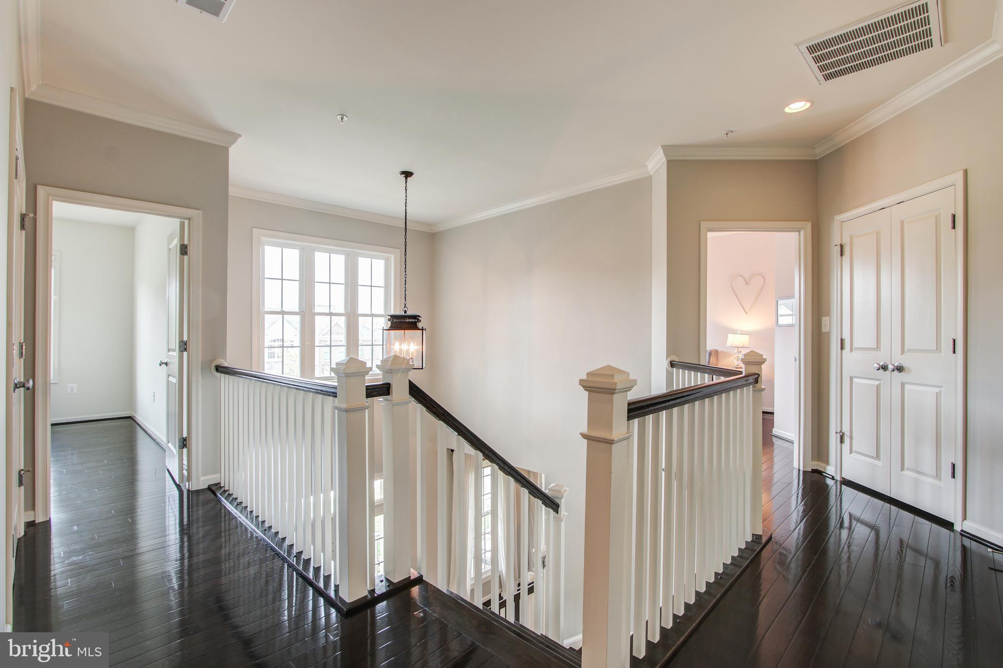 POPLAR RUN - Residential