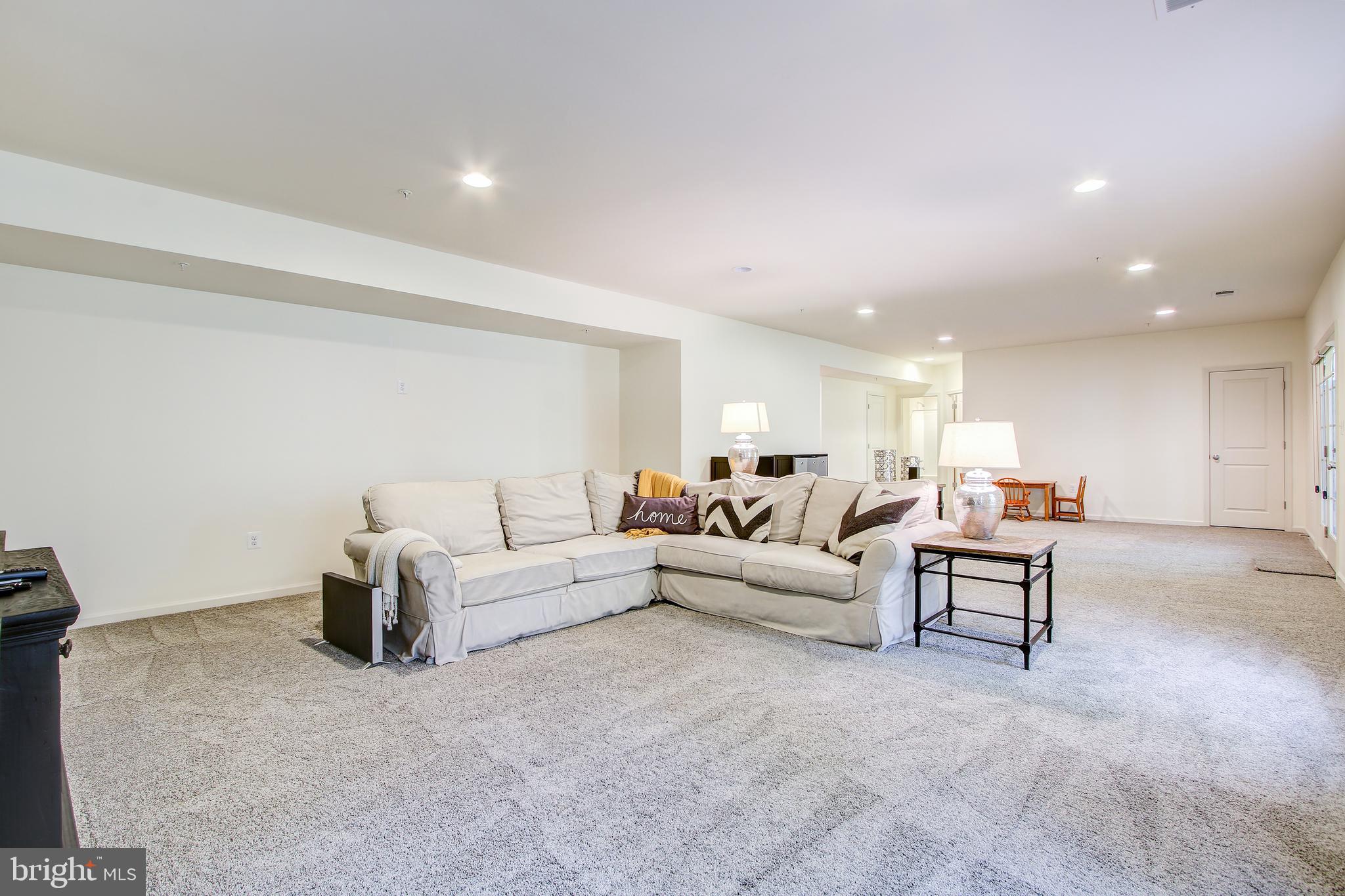 POPLAR RUN - Residential