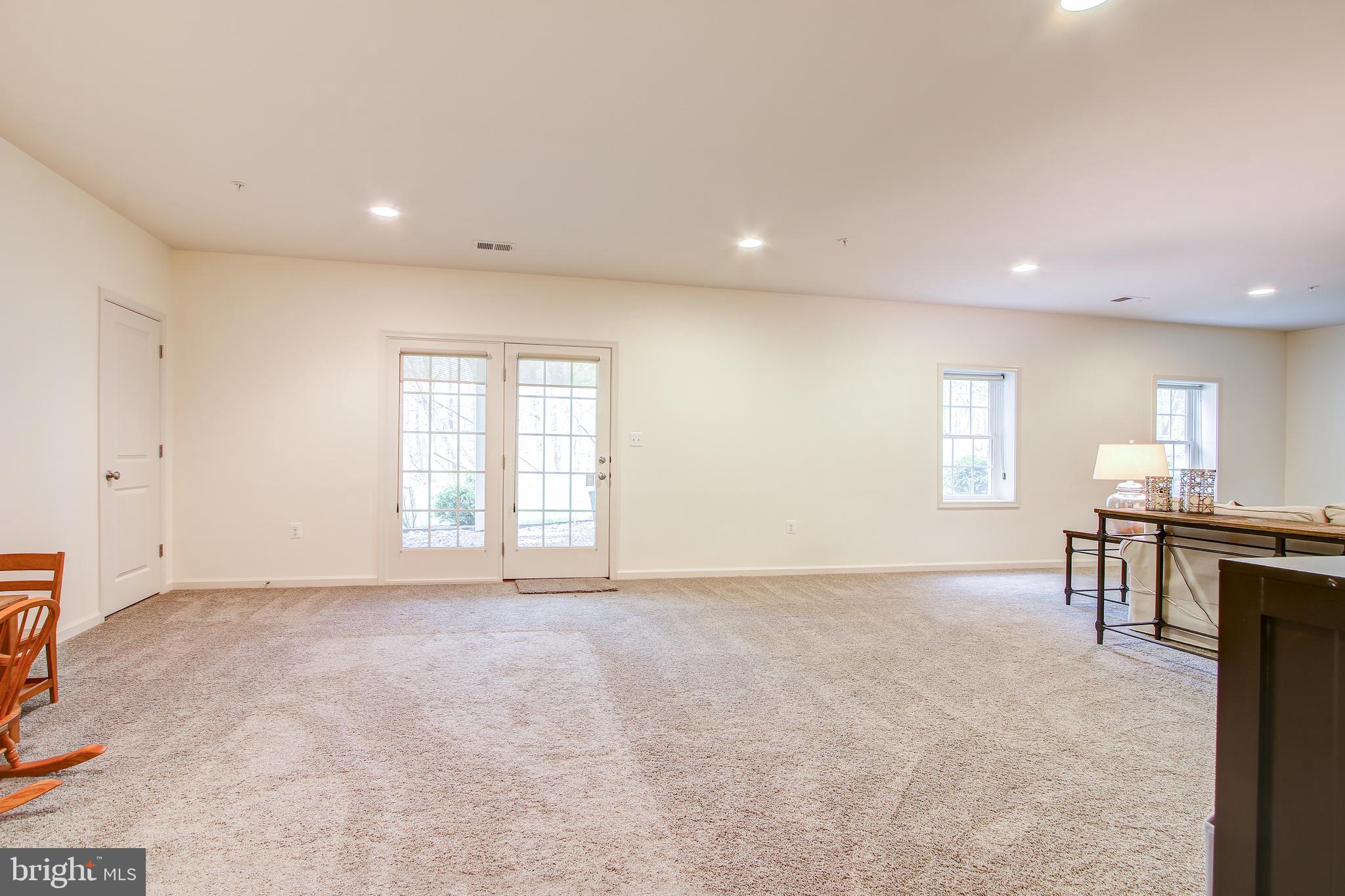 POPLAR RUN - Residential