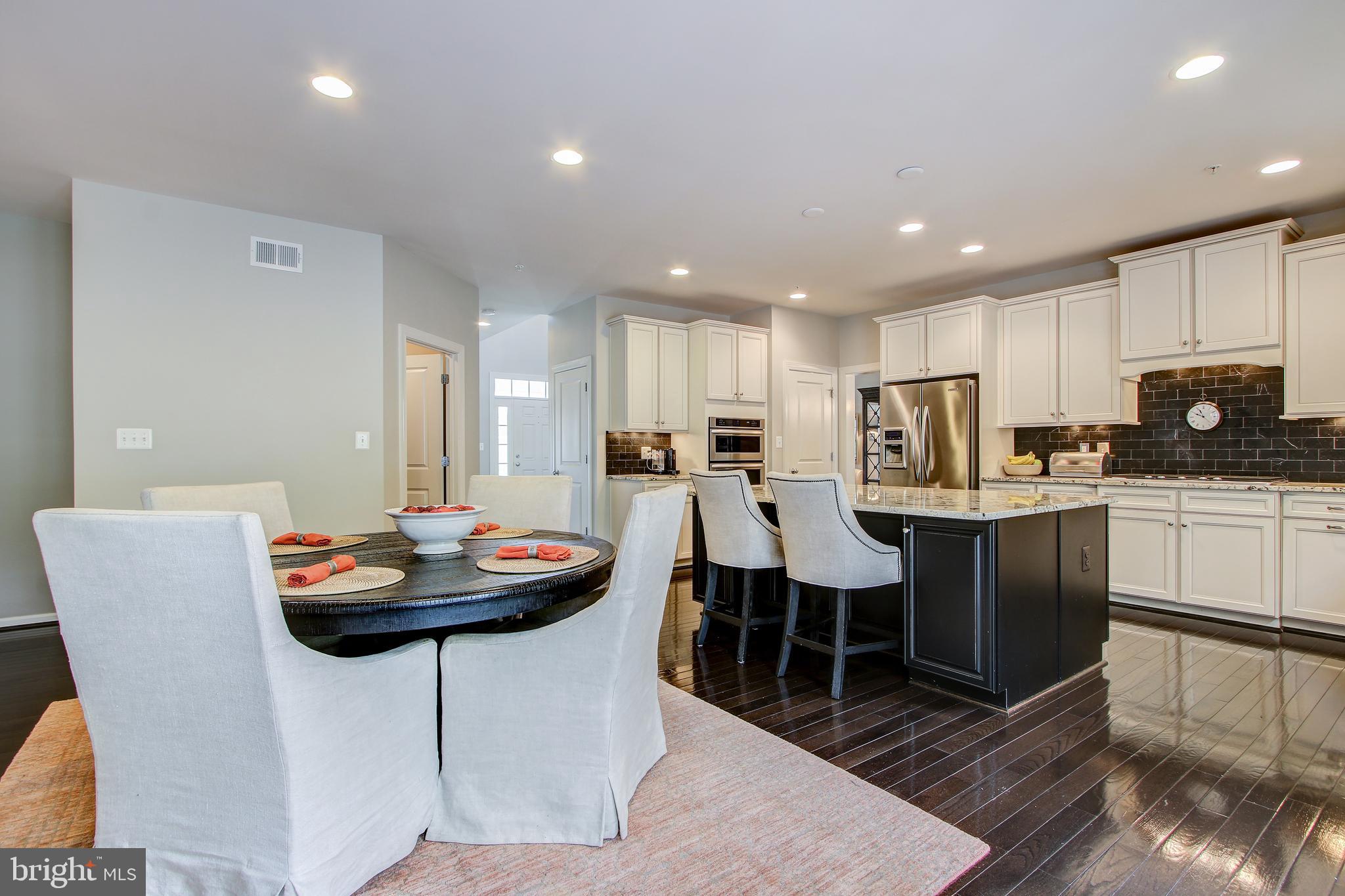 POPLAR RUN - Residential
