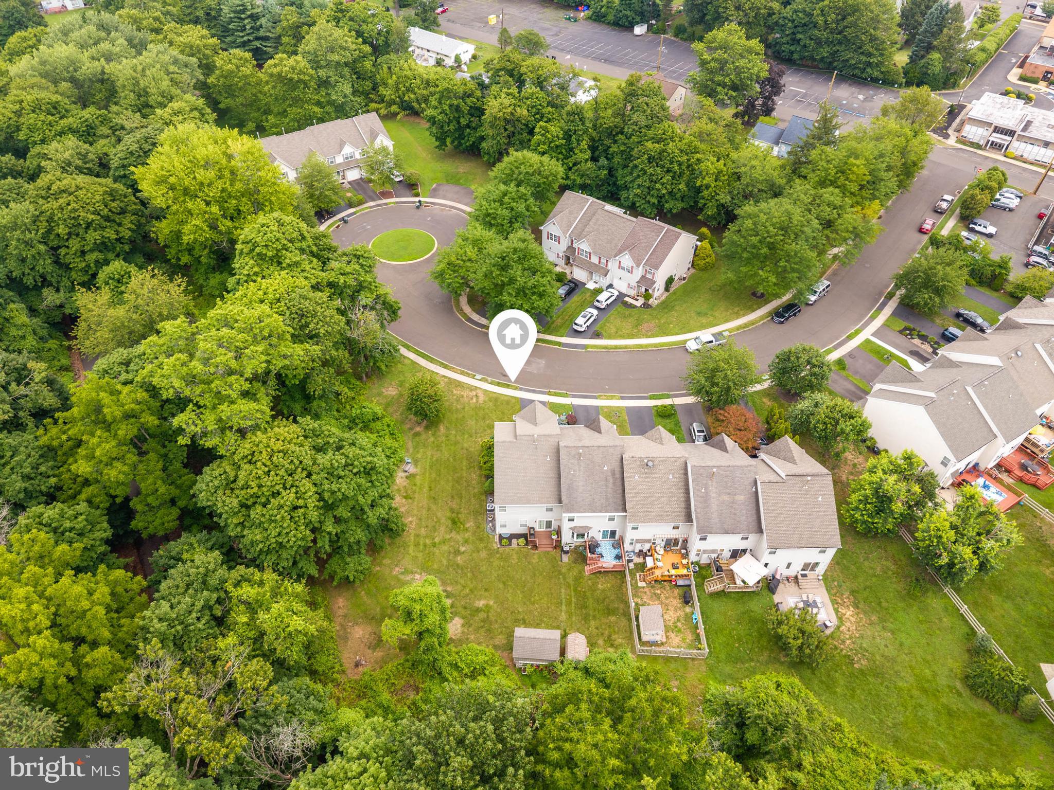 UPPER SOUTHAMPTON - Residential