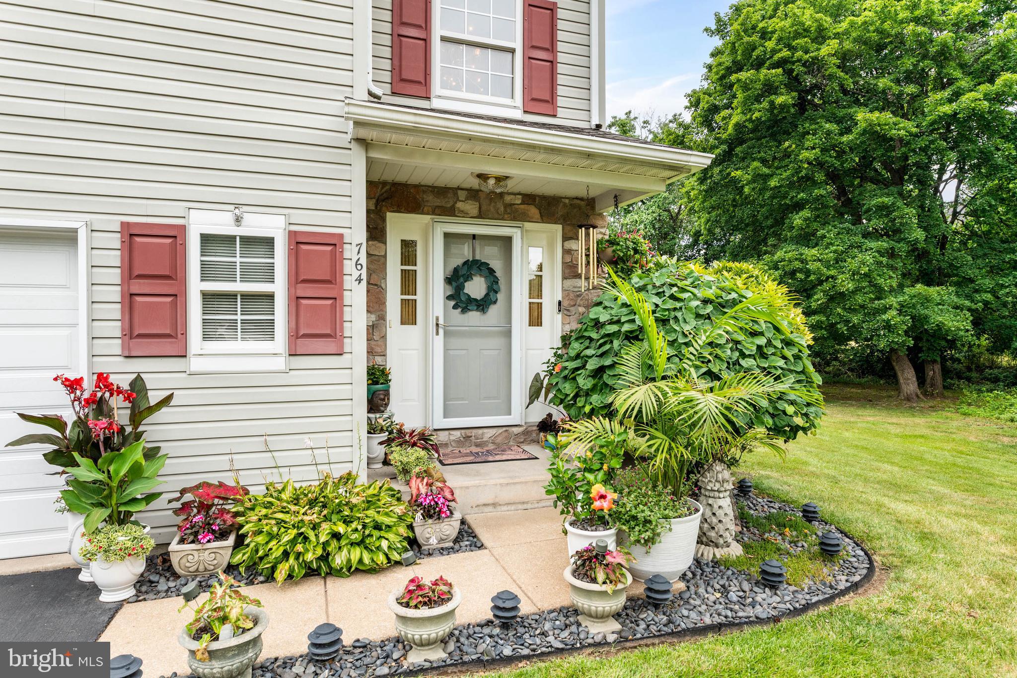 UPPER SOUTHAMPTON - Residential