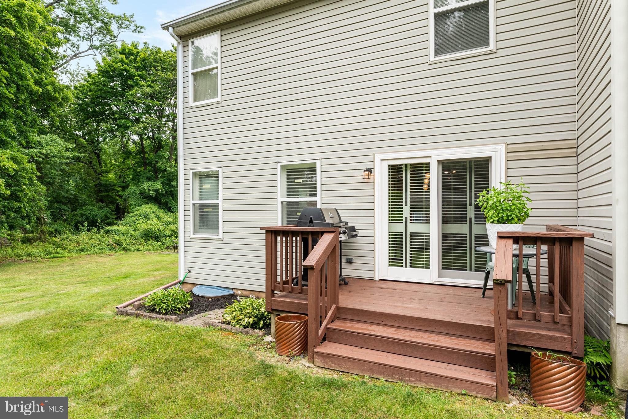 UPPER SOUTHAMPTON - Residential