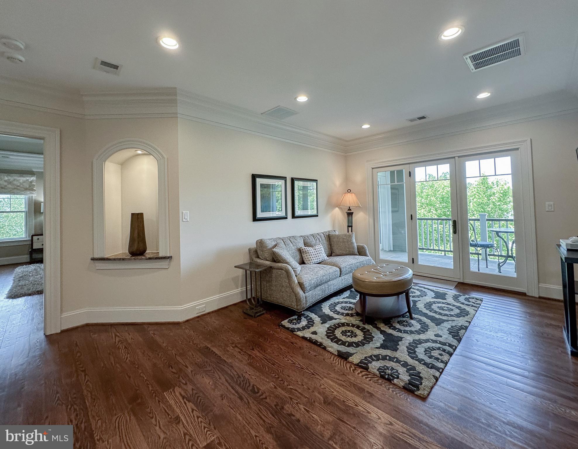 CHESTERBROOK GARDENS - Residential