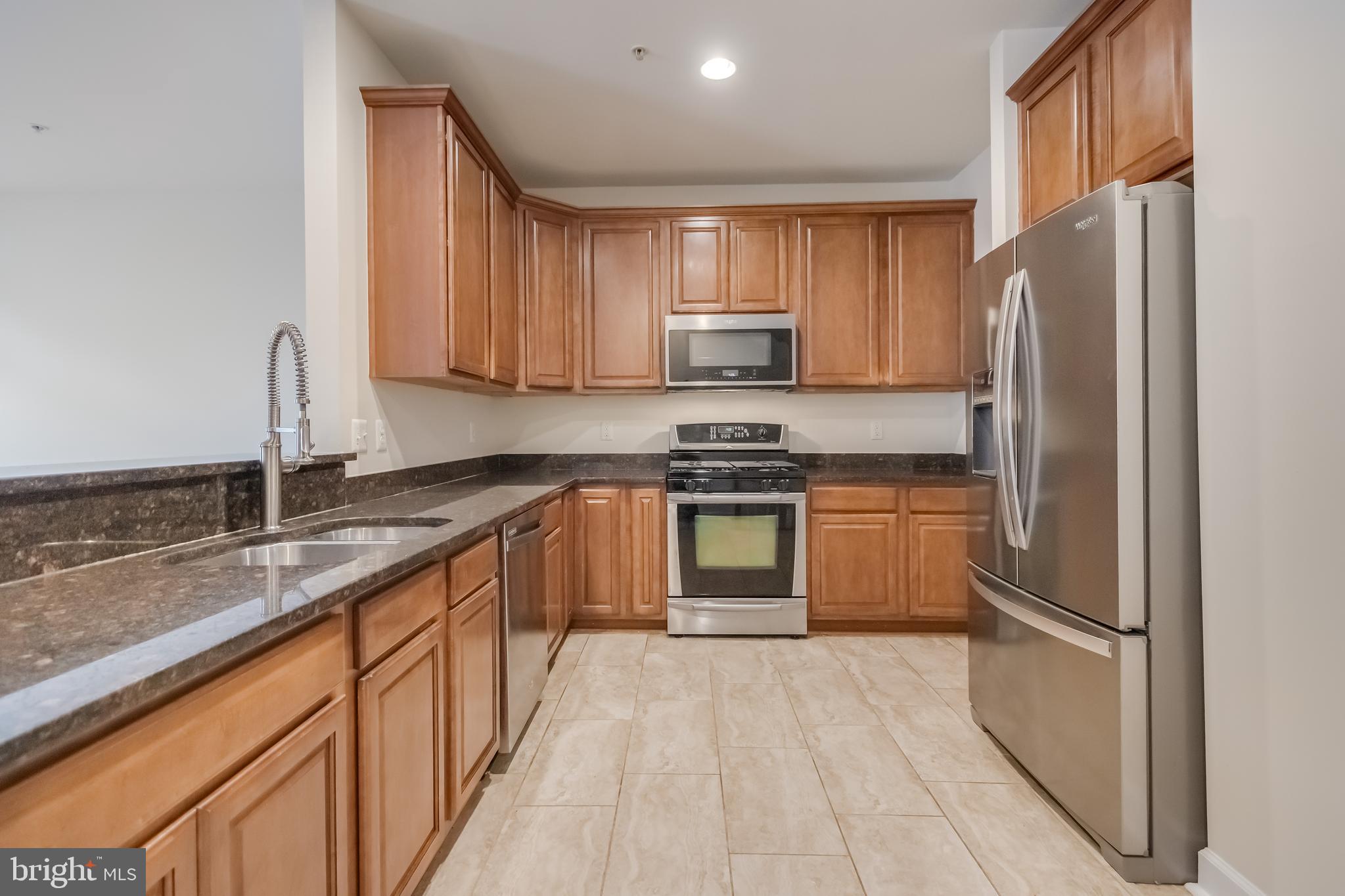SUMMERFIELD AT MORGAN ST - Residential