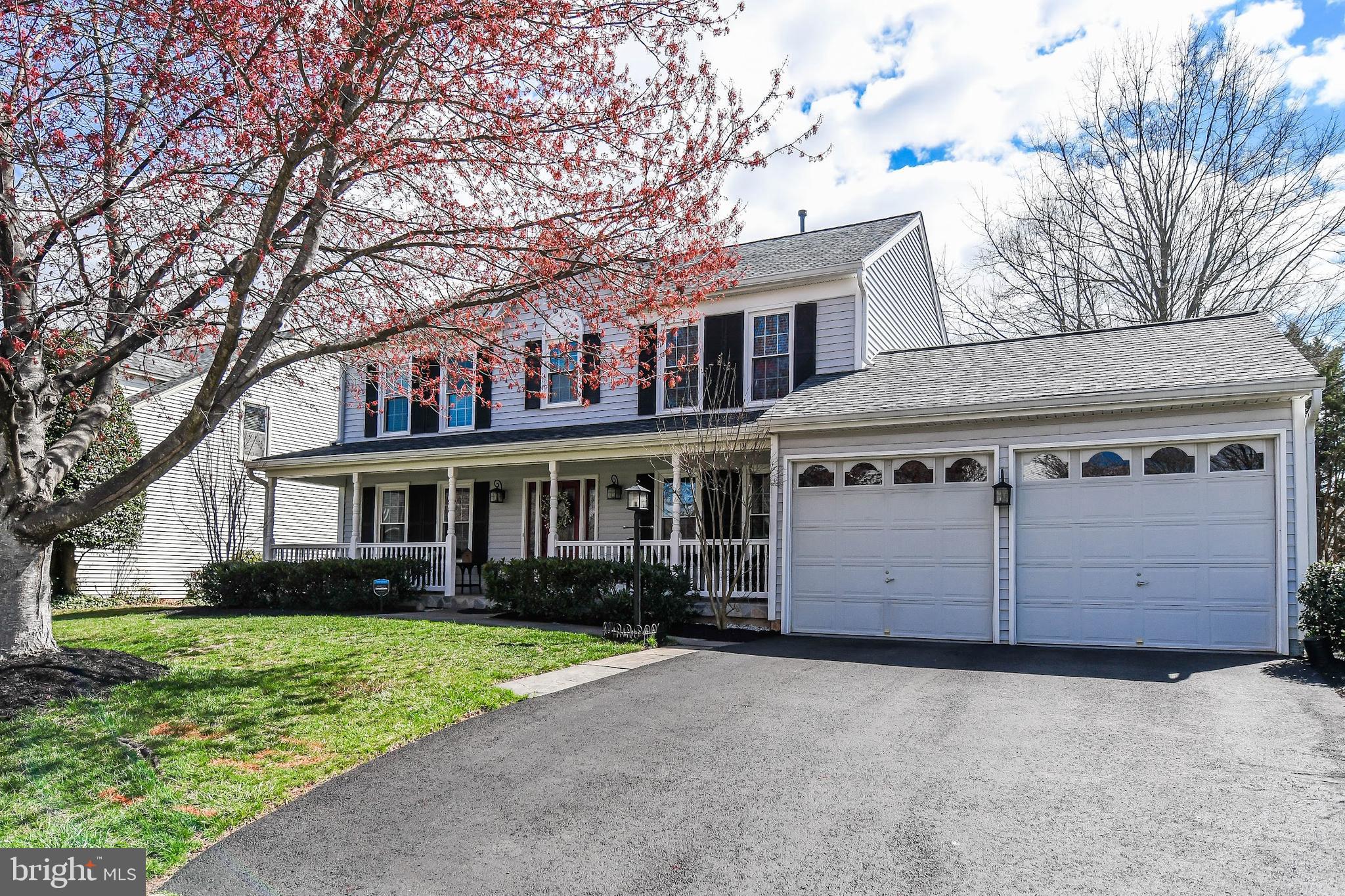 POTOMAC LAKES - Residential