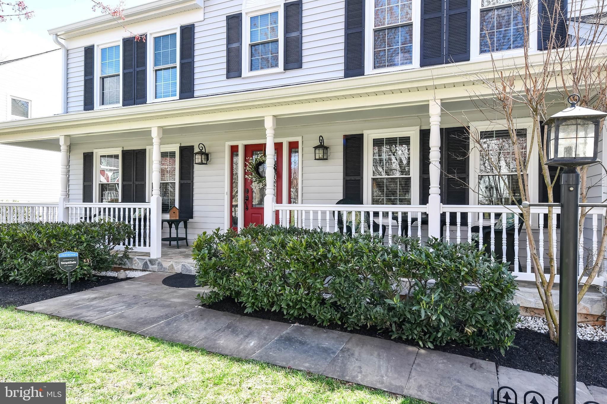 POTOMAC LAKES - Residential
