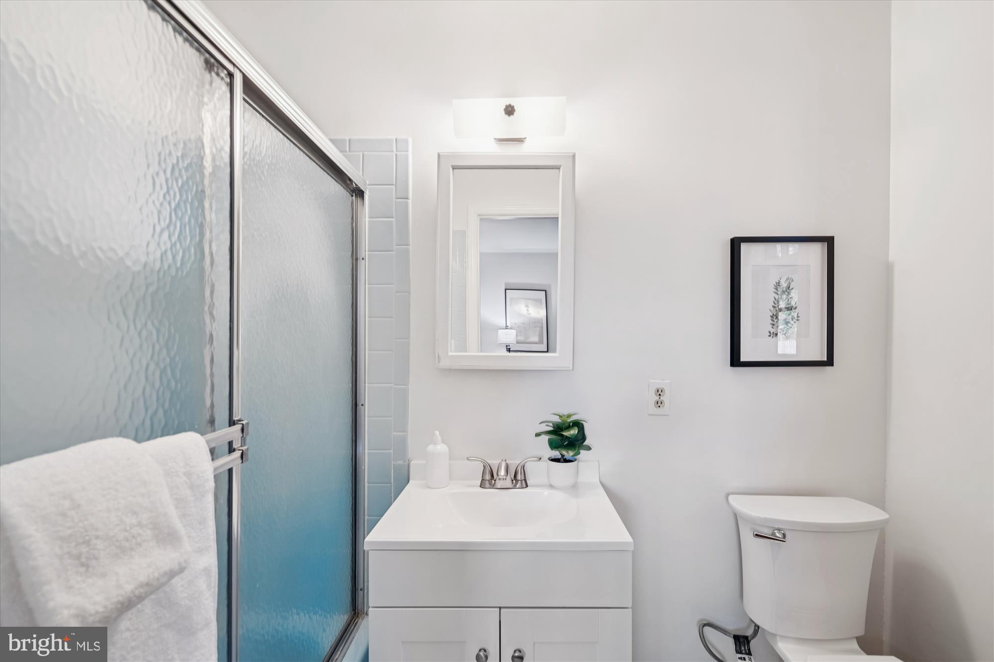 HILLANDALE - Residential
