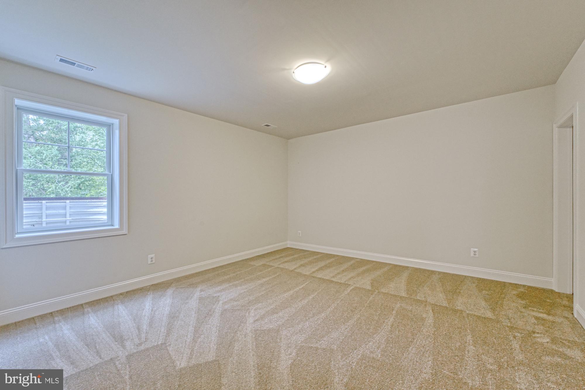 DEVON PARK - Residential