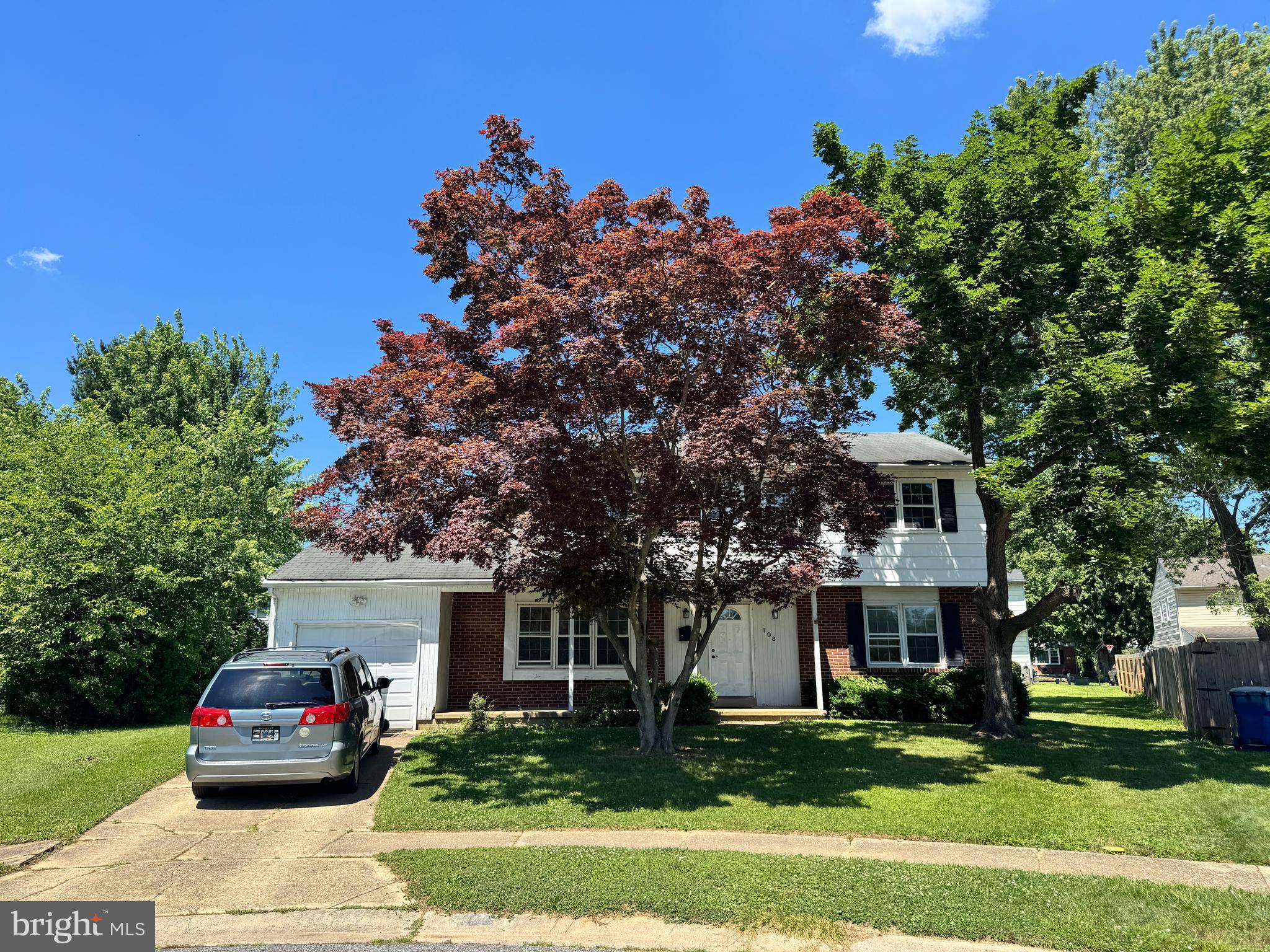 Great opportunity for investors or homeowners looking to build instant sweat equity in the desirable Eagle Glen community! Situated on a flat 0.27-acre cul-de-sac lot, this 4-bedroom, 3.5-bath Colonial offers 1,980 square feet of living space with a functional floor plan, great bones, and abundant natural light. Ceiling fans throughout the home provide added comfort.
The main level features a formal living room, a dining room, a spacious family room, and a kitchen with plenty of space for a casual eat-in area. The full bathroom on the main level offers added flexibility, making it easy to convert the formal living room into a first-floor bedroom if desired.
Upstairs, you'll find a spacious primary suite with an updated en-suite bathroom and a walk-in closet, while the three additional bedrooms are generously sized with ample closet space. The spacious second-floor hall bath features a double vanity, making it ideal for a busy household.
PRICED TO SELL!