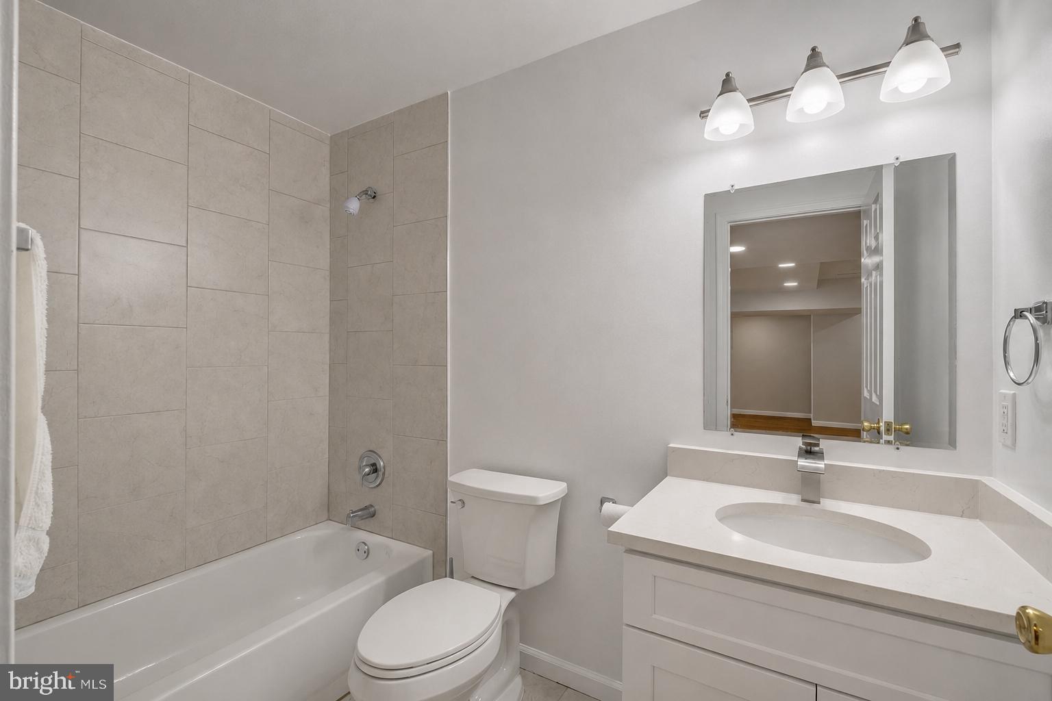 STONEBRIDGE - Residential