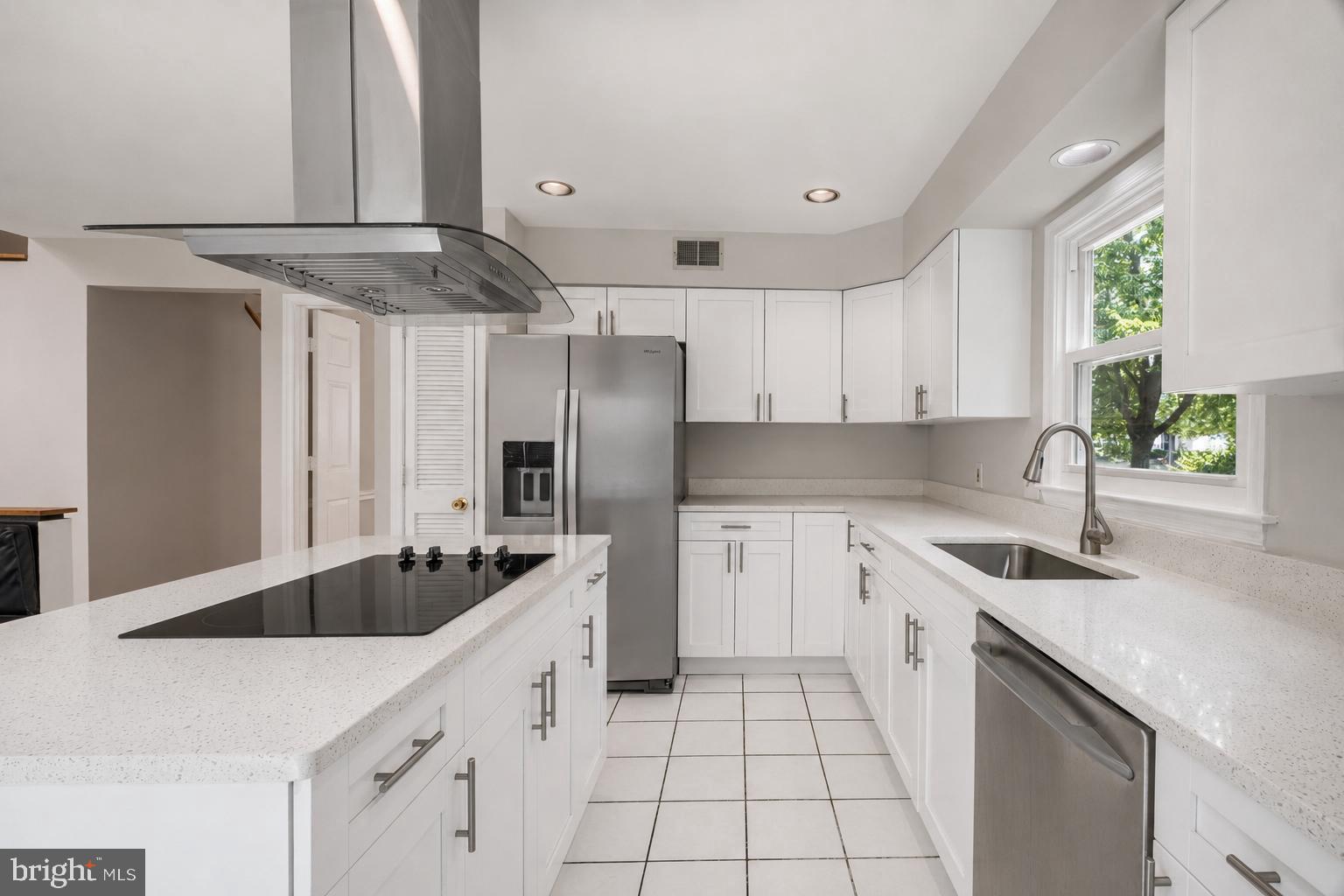 STONEBRIDGE - Residential