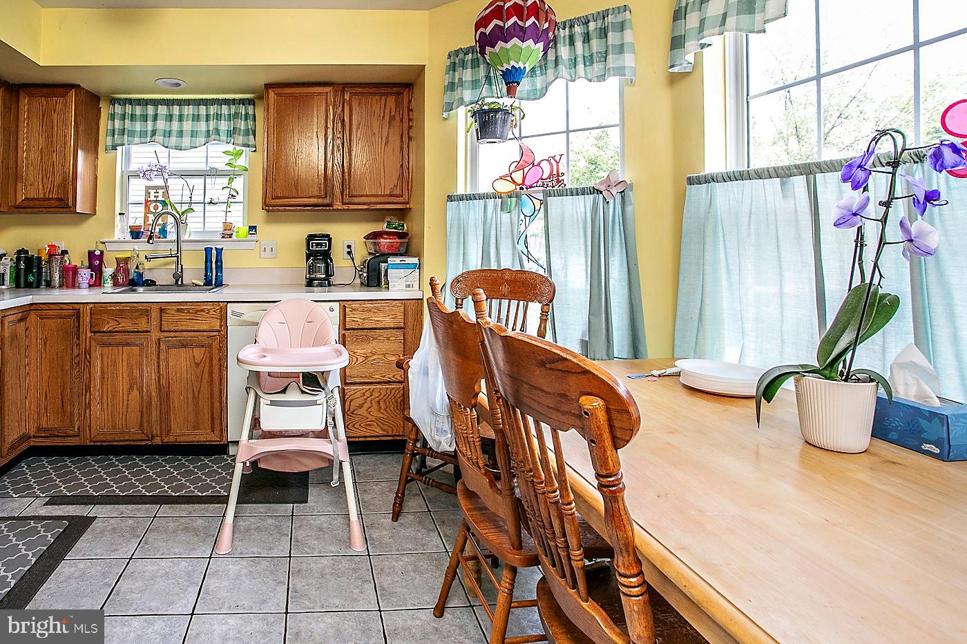 WALNUT BANK FARMS - Residential