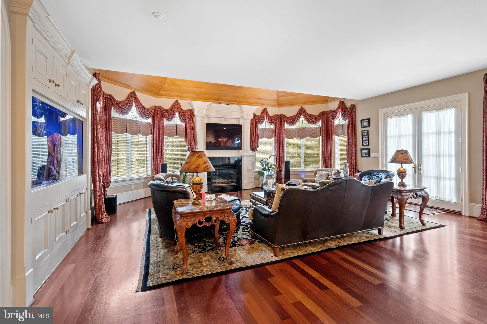 CENTREVILLE RESERV - Residential