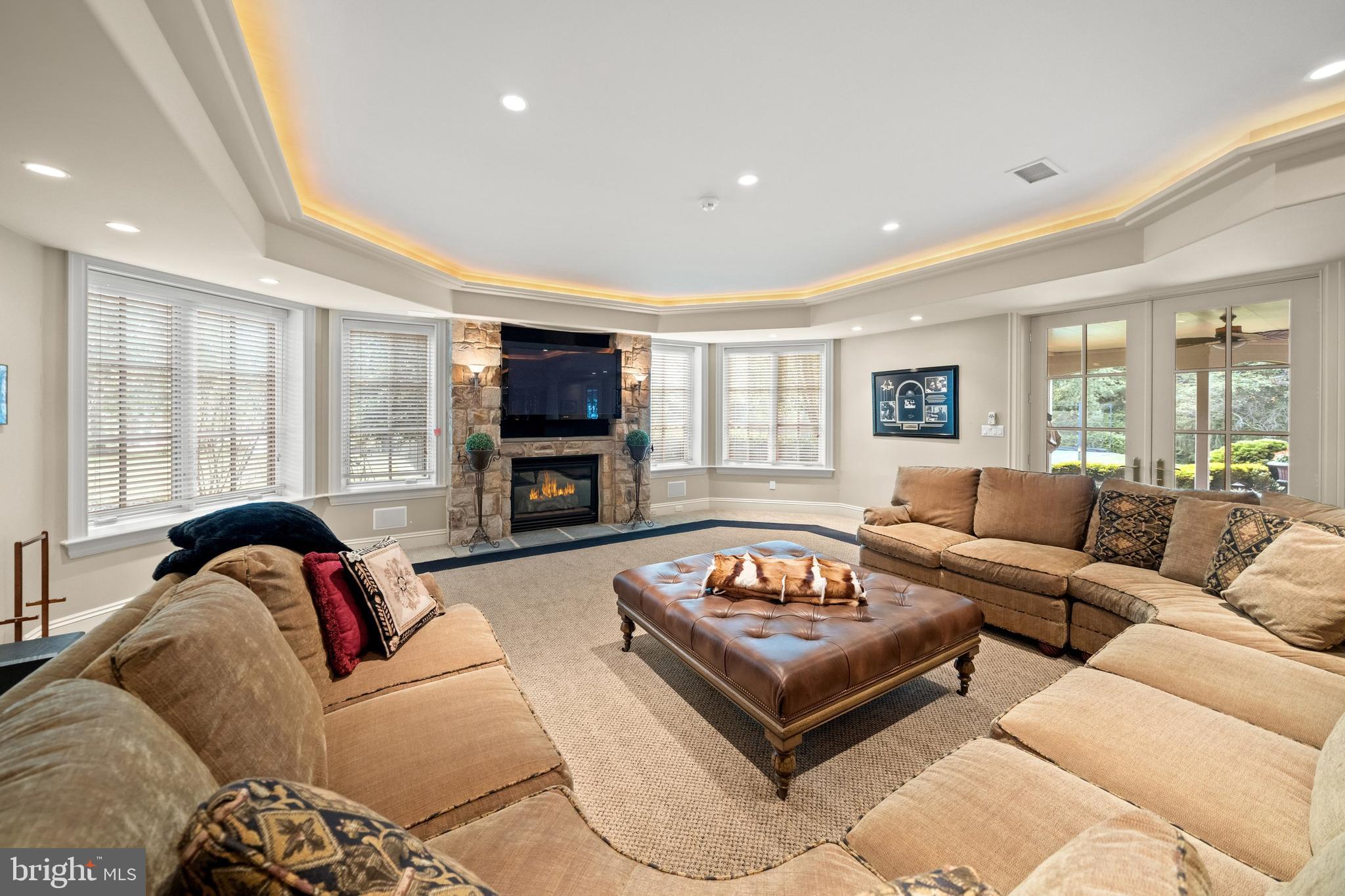 CENTREVILLE RESERV - Residential