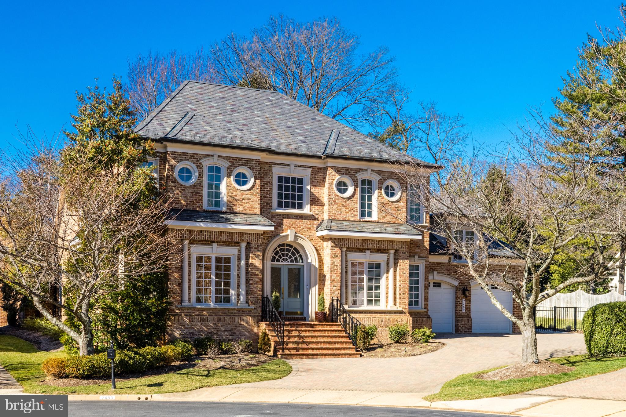 MAPLEWOOD - Residential