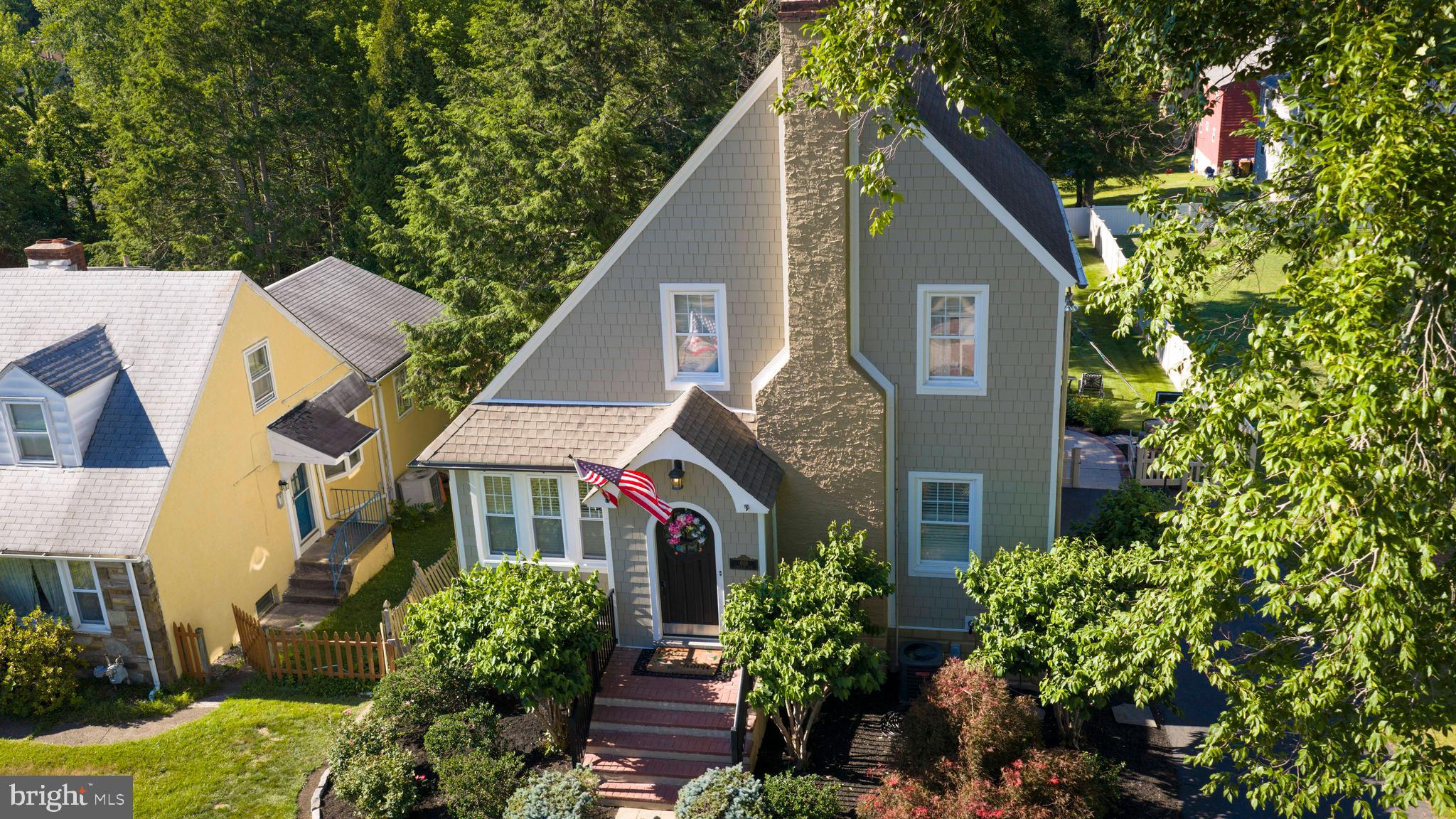 FORT WASHINGTON - Residential