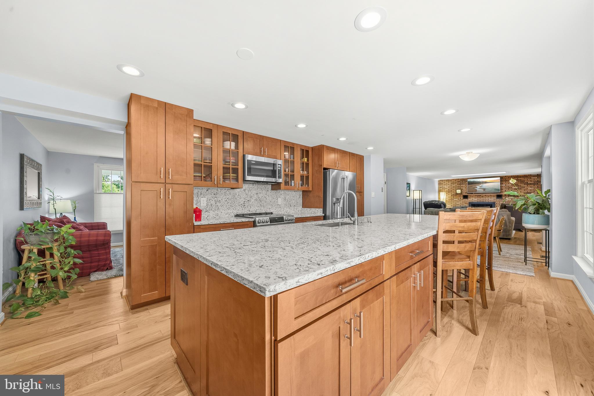 LONGWOOD KNOLLS - Residential