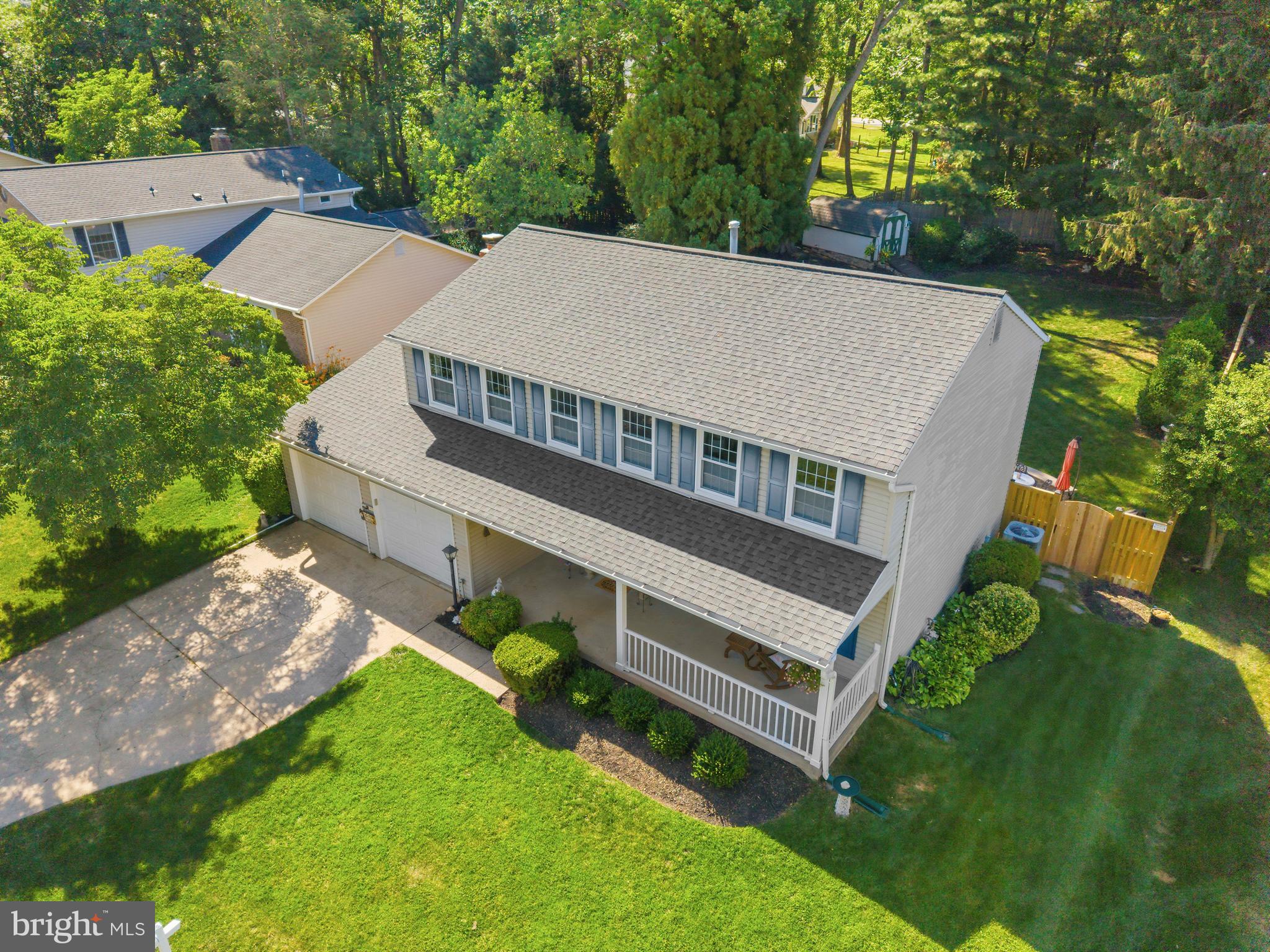 LONGWOOD KNOLLS - Residential