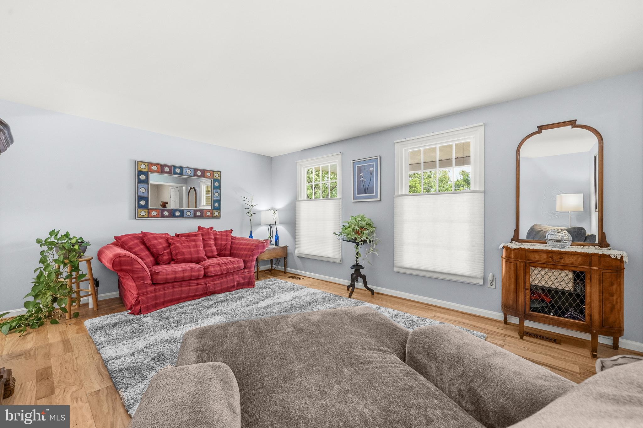LONGWOOD KNOLLS - Residential