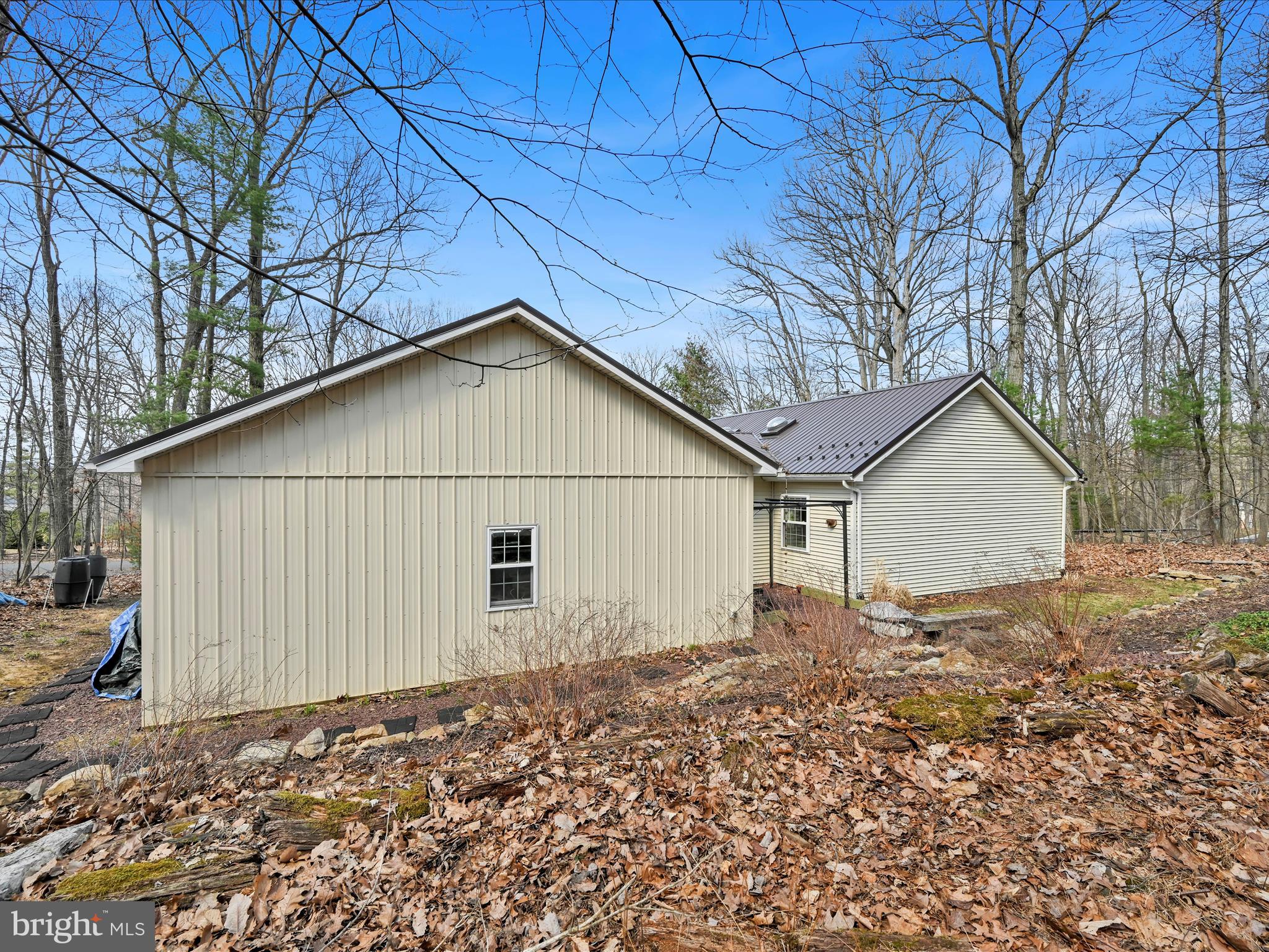 LAKE WYNONAH - Residential
