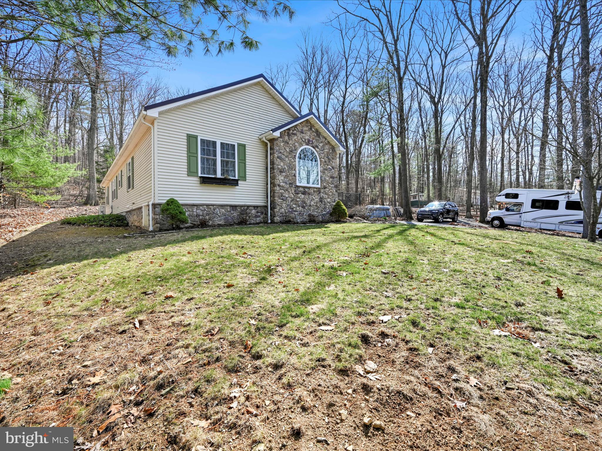 LAKE WYNONAH - Residential