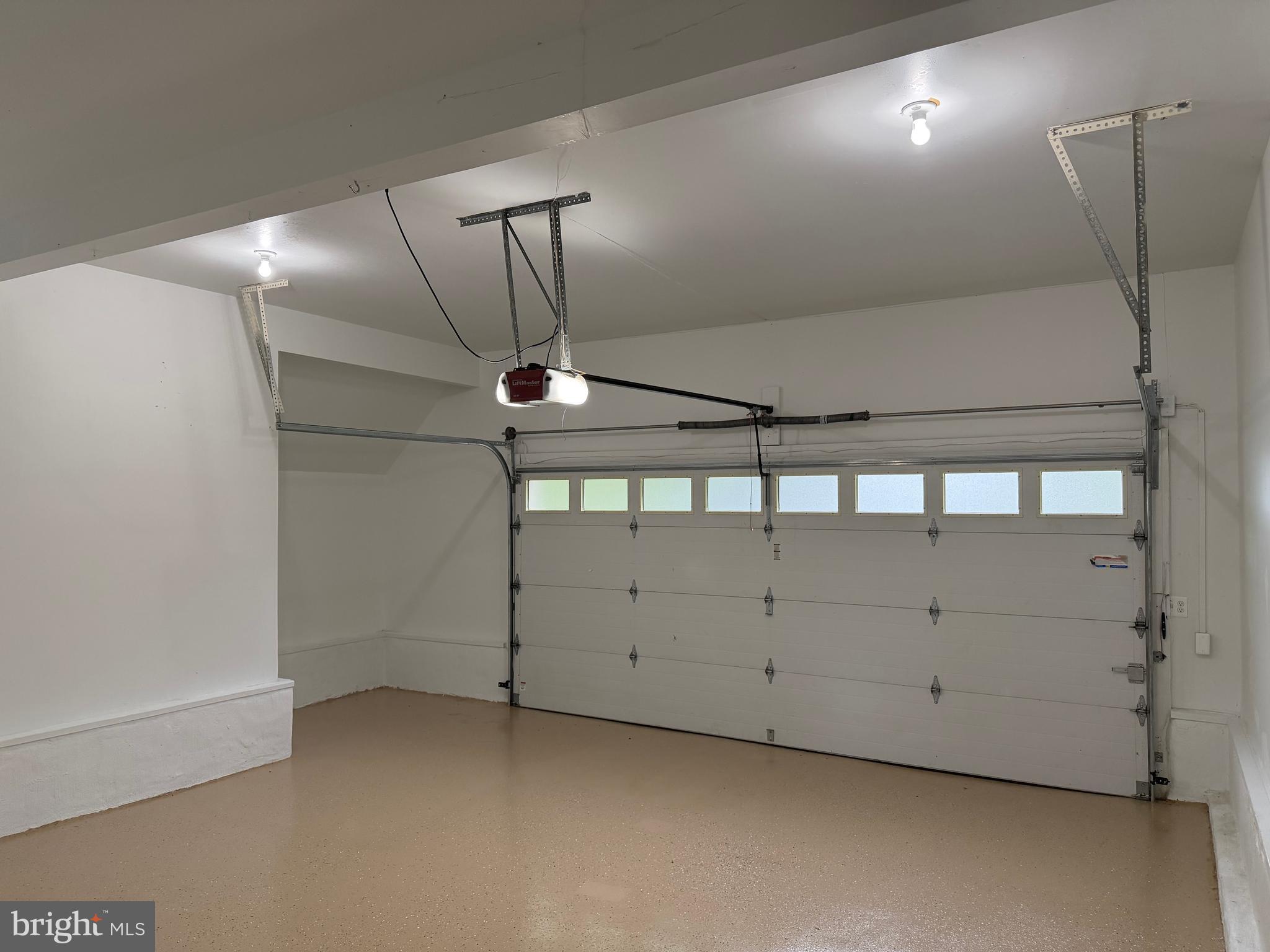 WARRENTON LAKES - Residential
