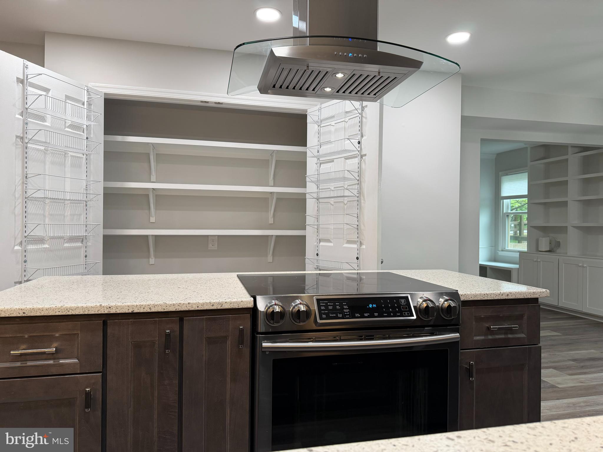 WARRENTON LAKES - Residential