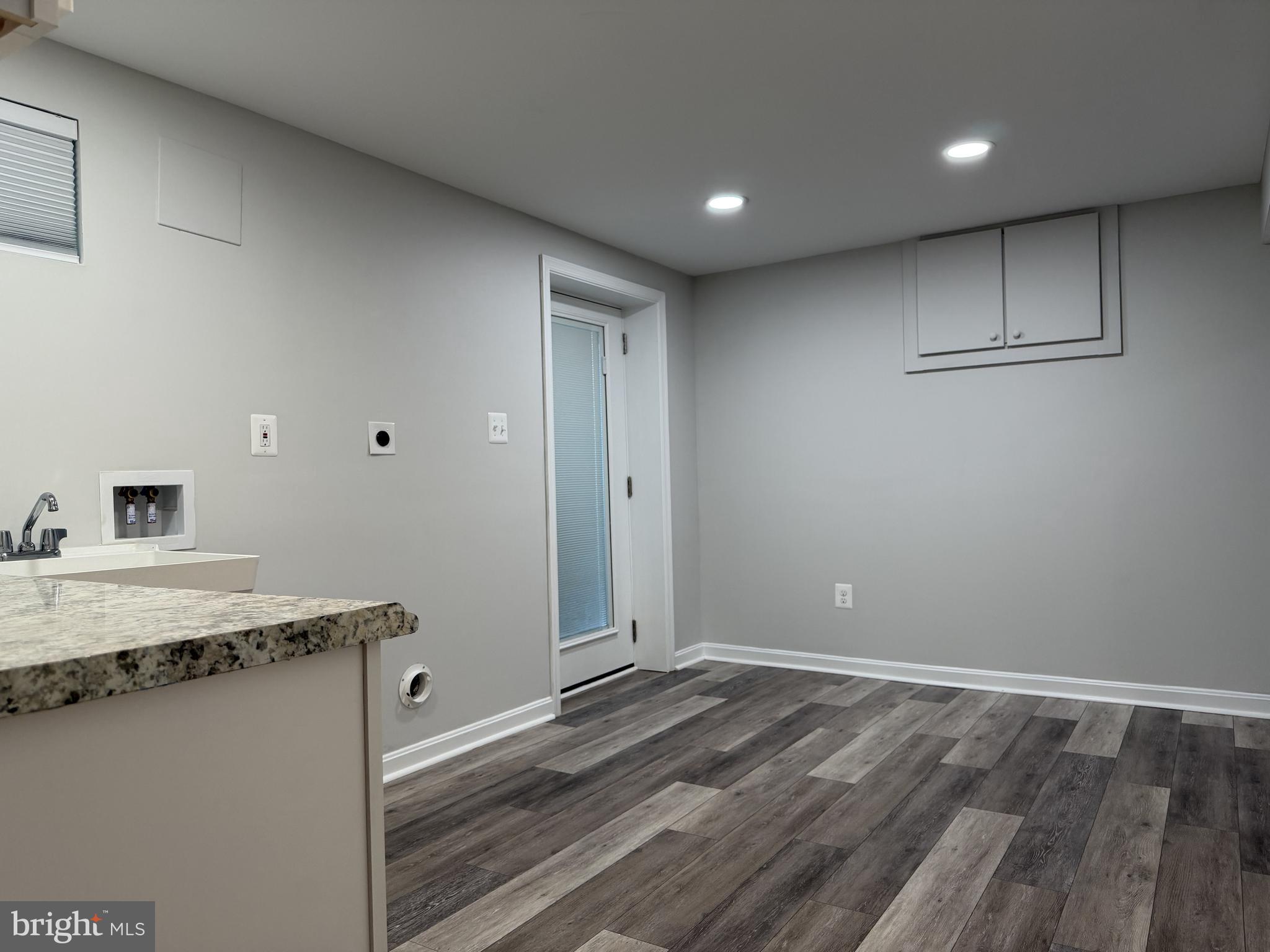 WARRENTON LAKES - Residential