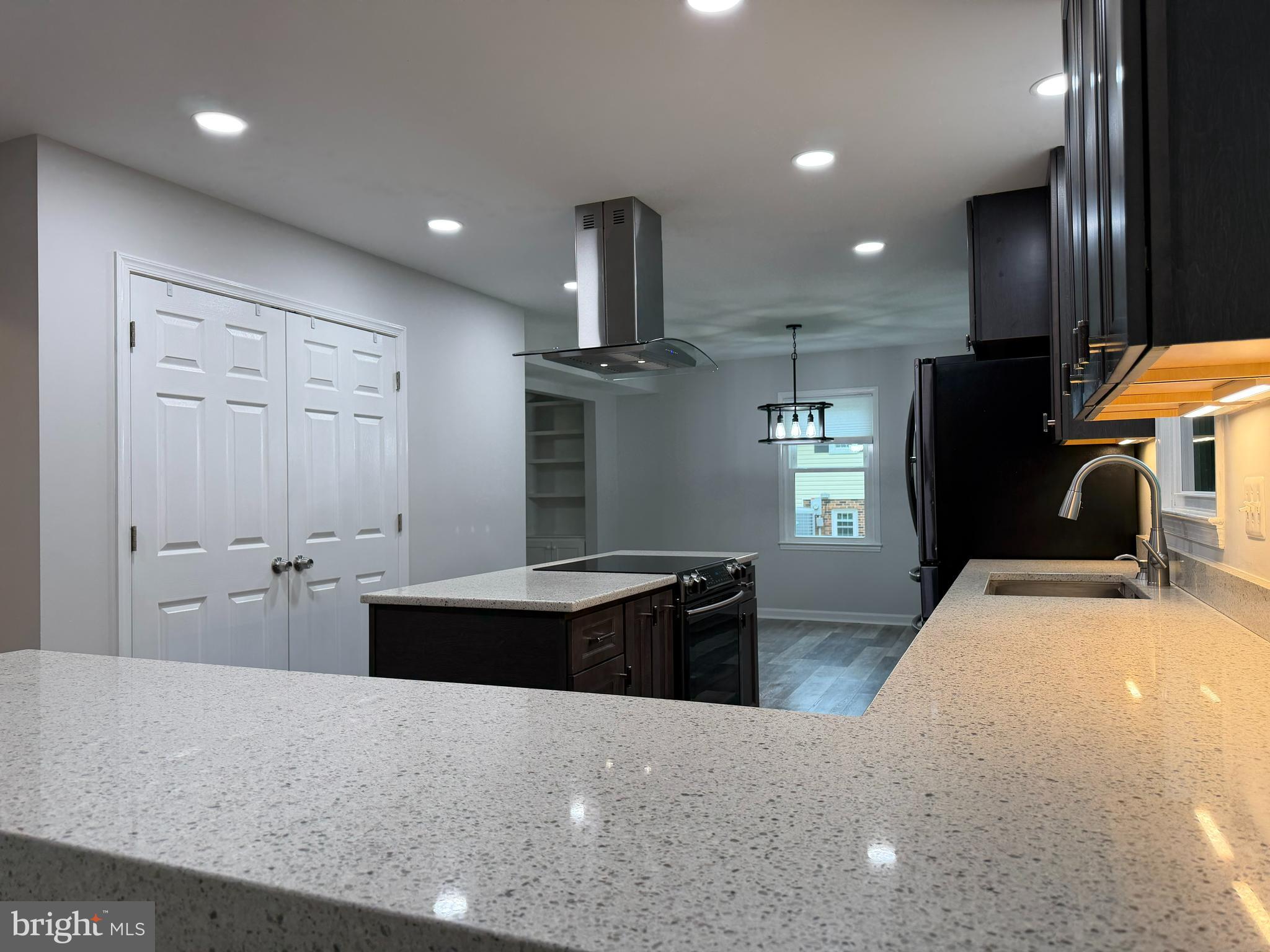 WARRENTON LAKES - Residential