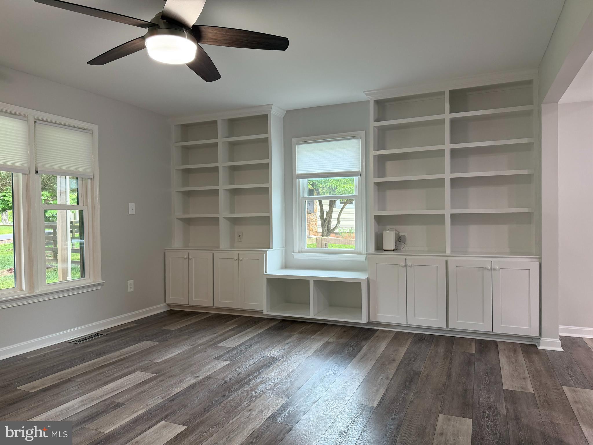 WARRENTON LAKES - Residential