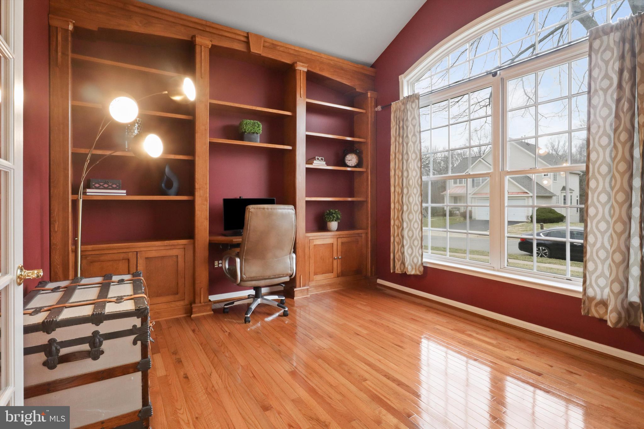 VICTORY LAKES - Residential