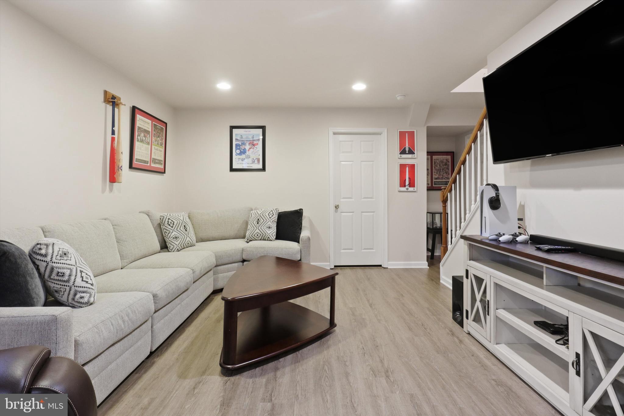VICTORY LAKES - Residential
