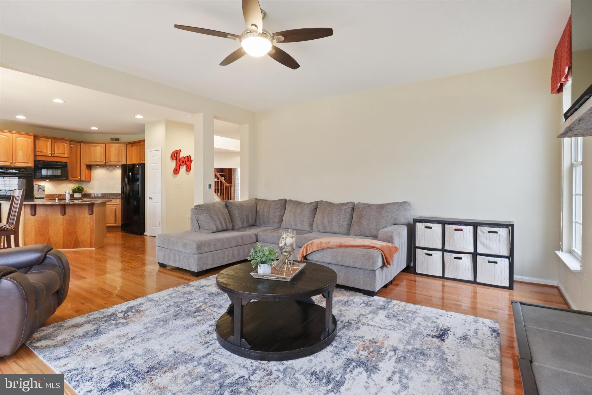 VICTORY LAKES - Residential