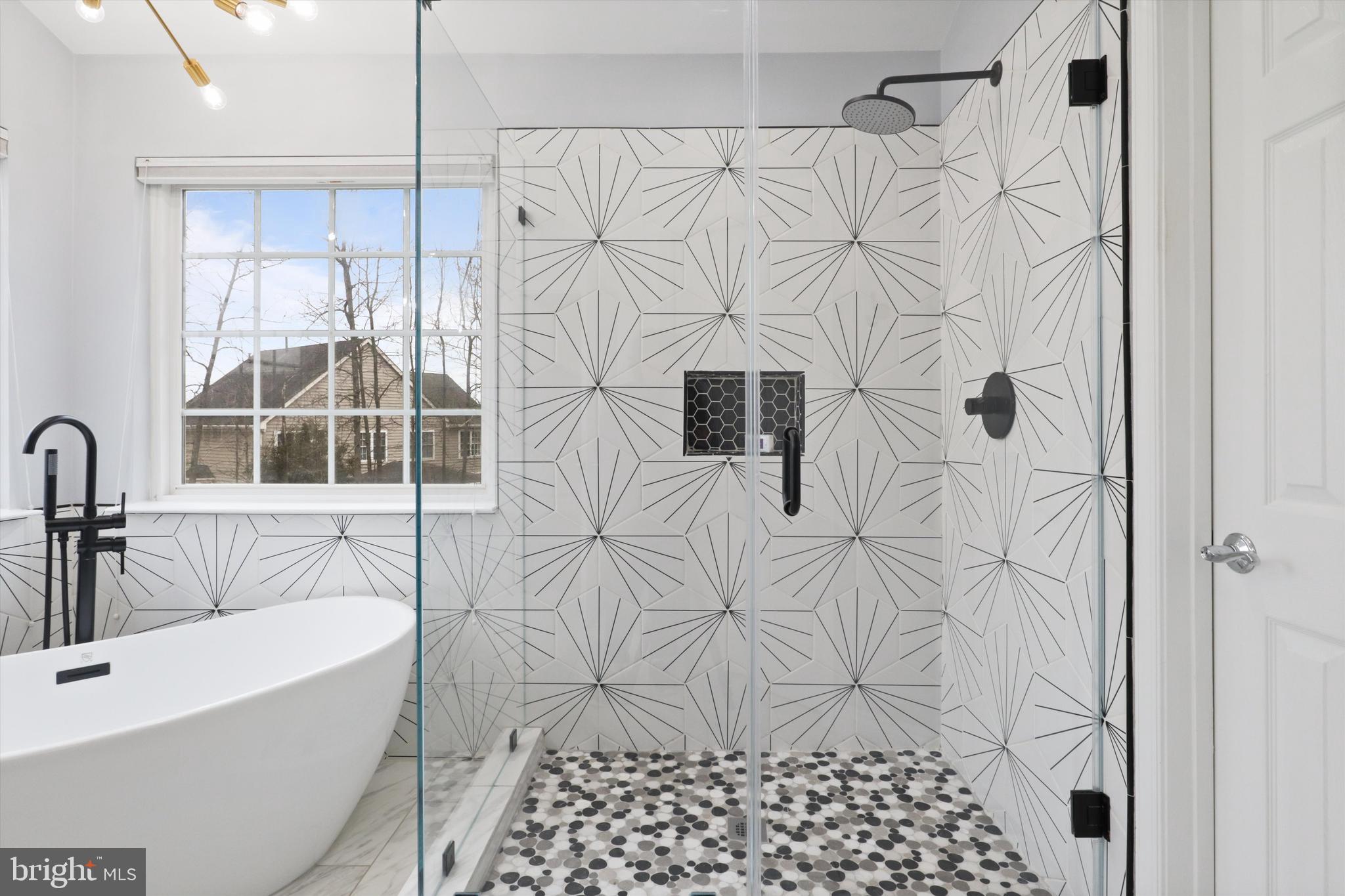 VICTORY LAKES - Residential