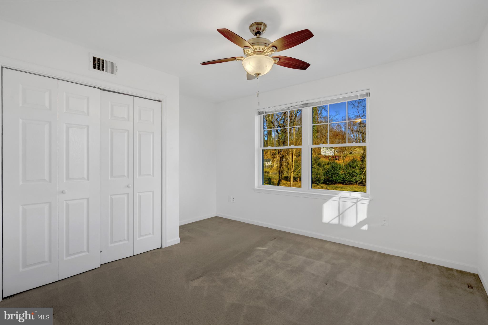 STERLING COURT - Residential