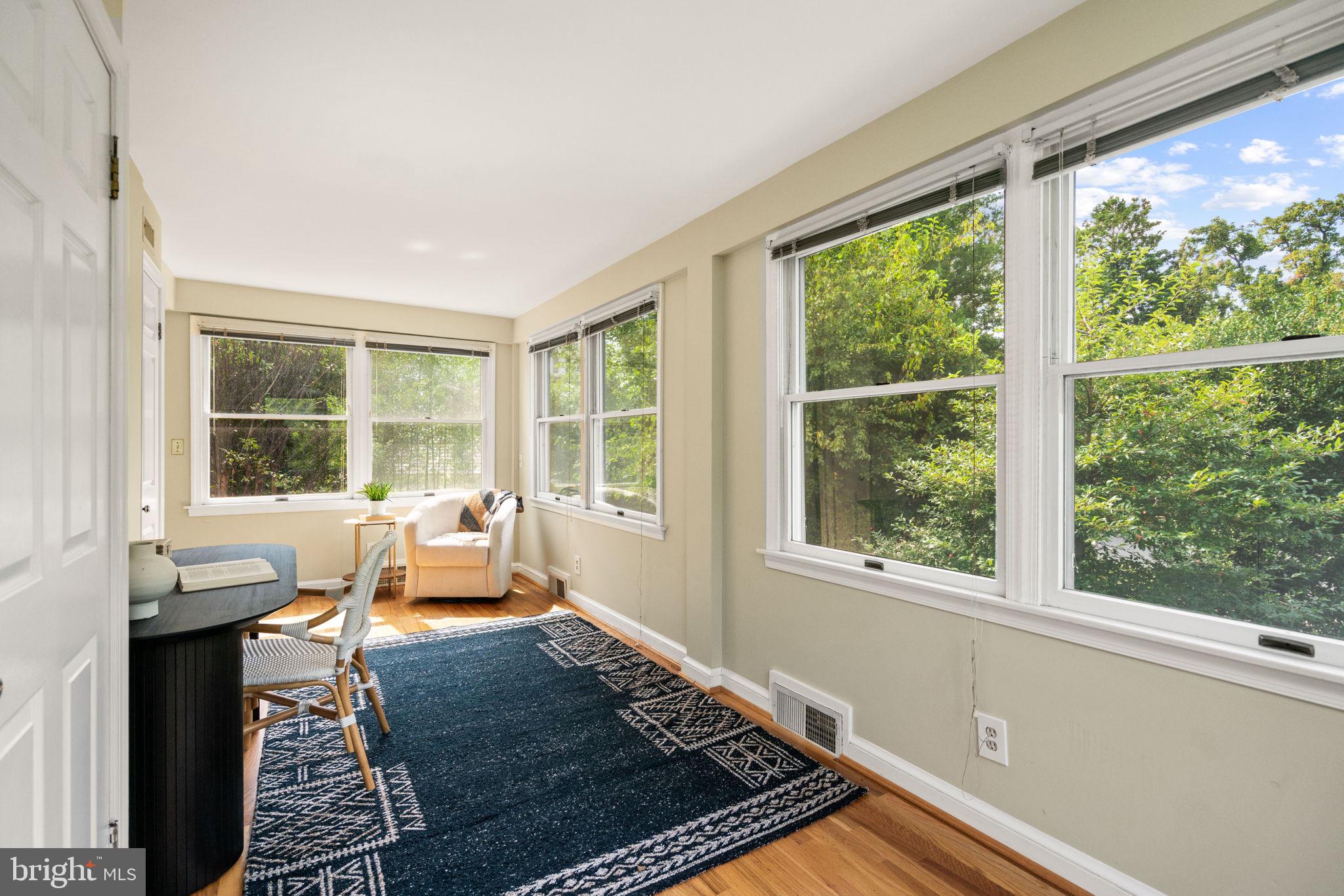 CHEVY CHASE - Residential