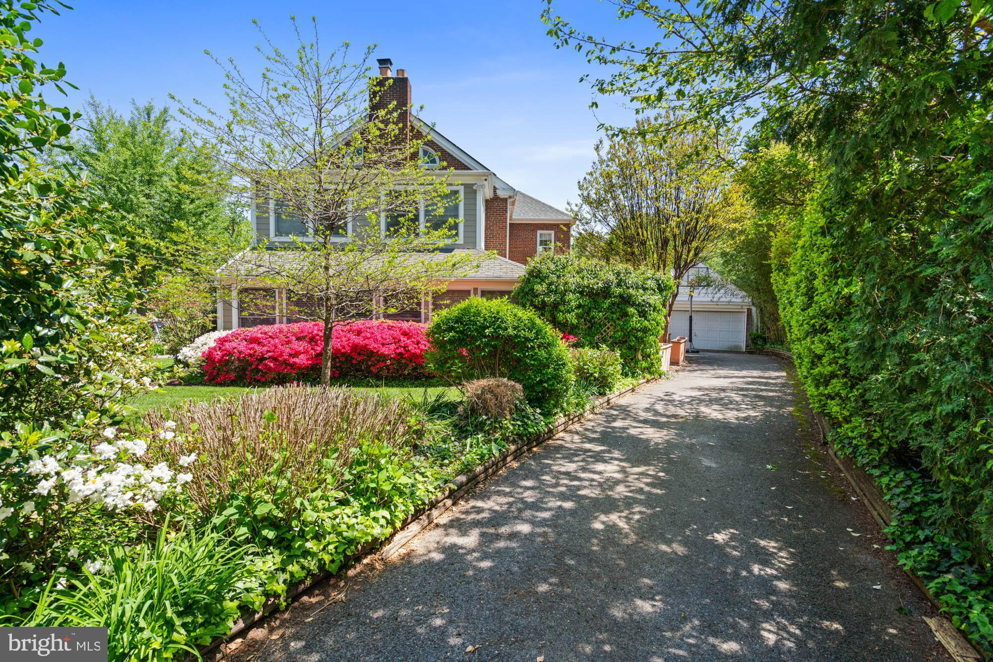 CHEVY CHASE - Residential