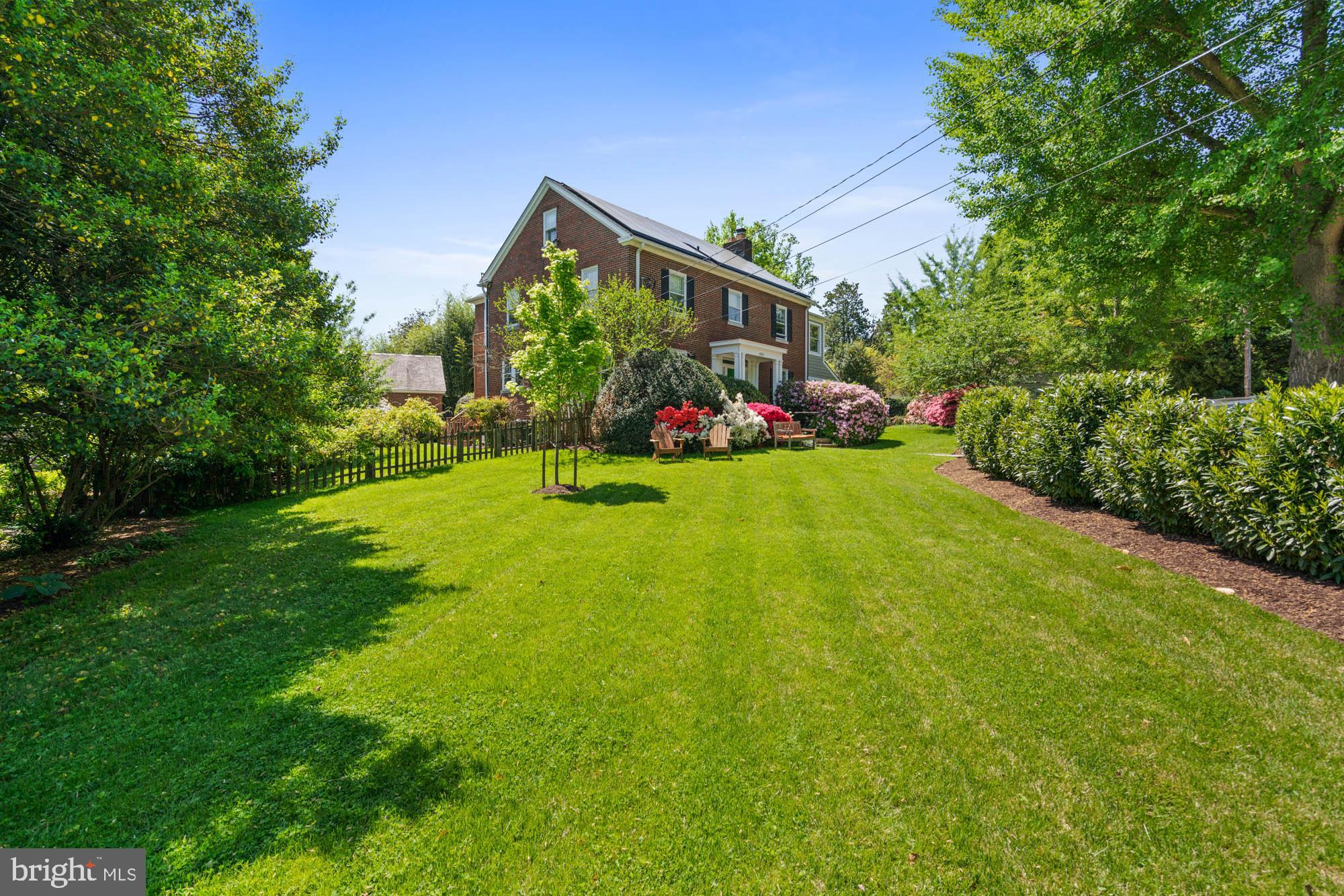 CHEVY CHASE - Residential