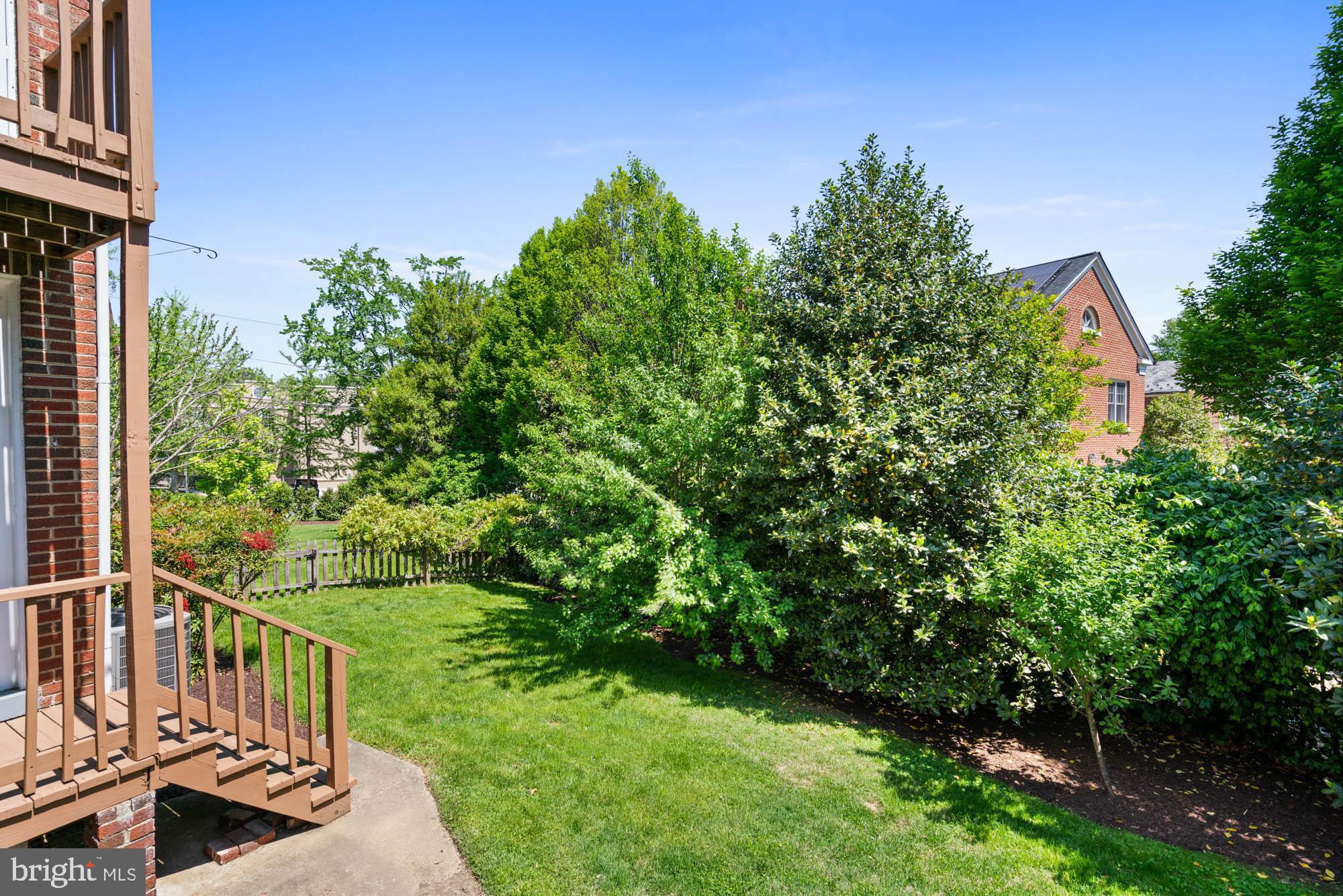 CHEVY CHASE - Residential