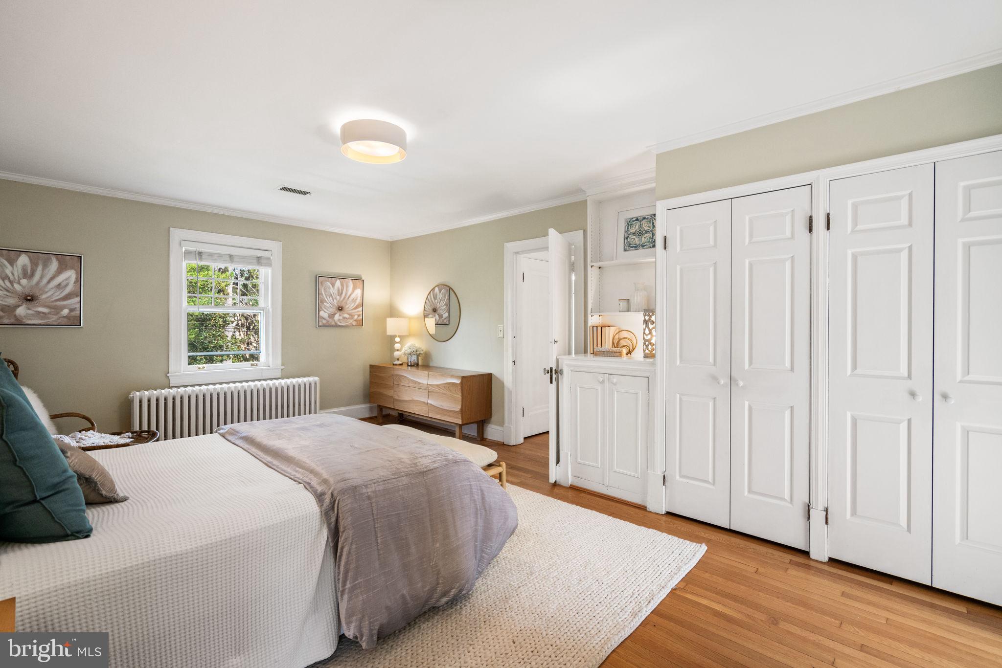 CHEVY CHASE - Residential