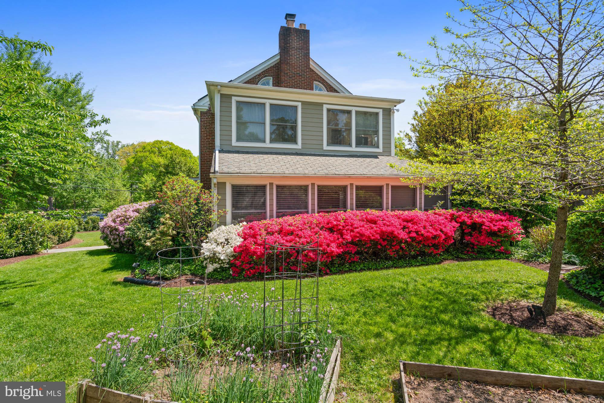 CHEVY CHASE - Residential