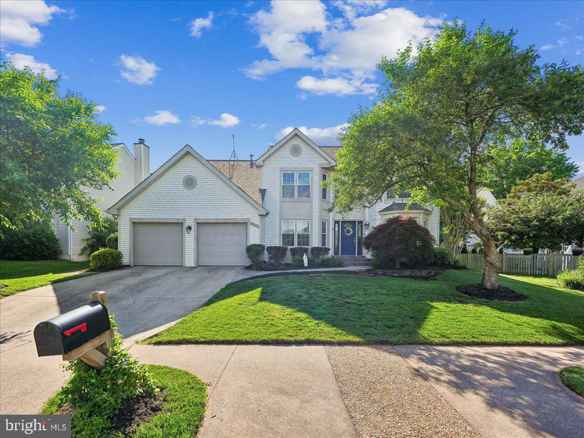 ASHBURN VILLAGE - Residential