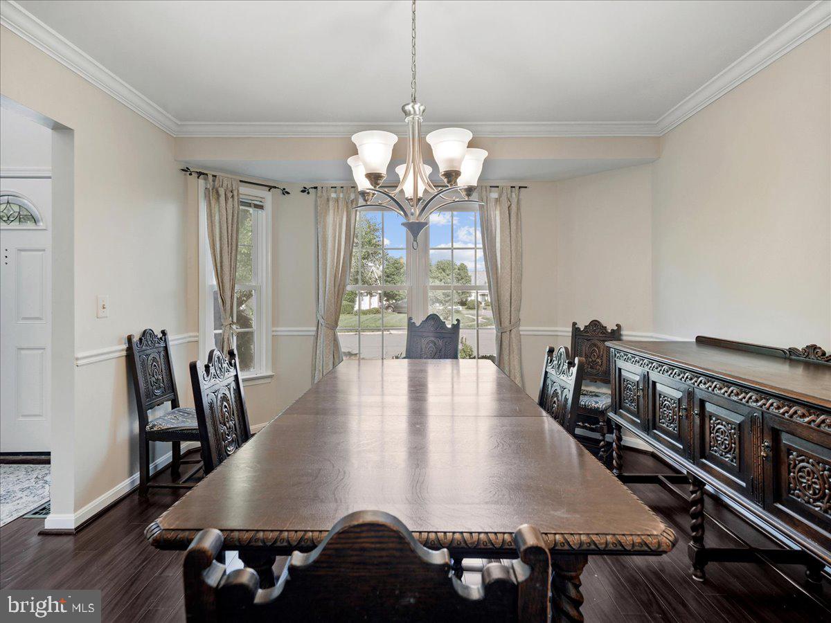 ASHBURN VILLAGE - Residential