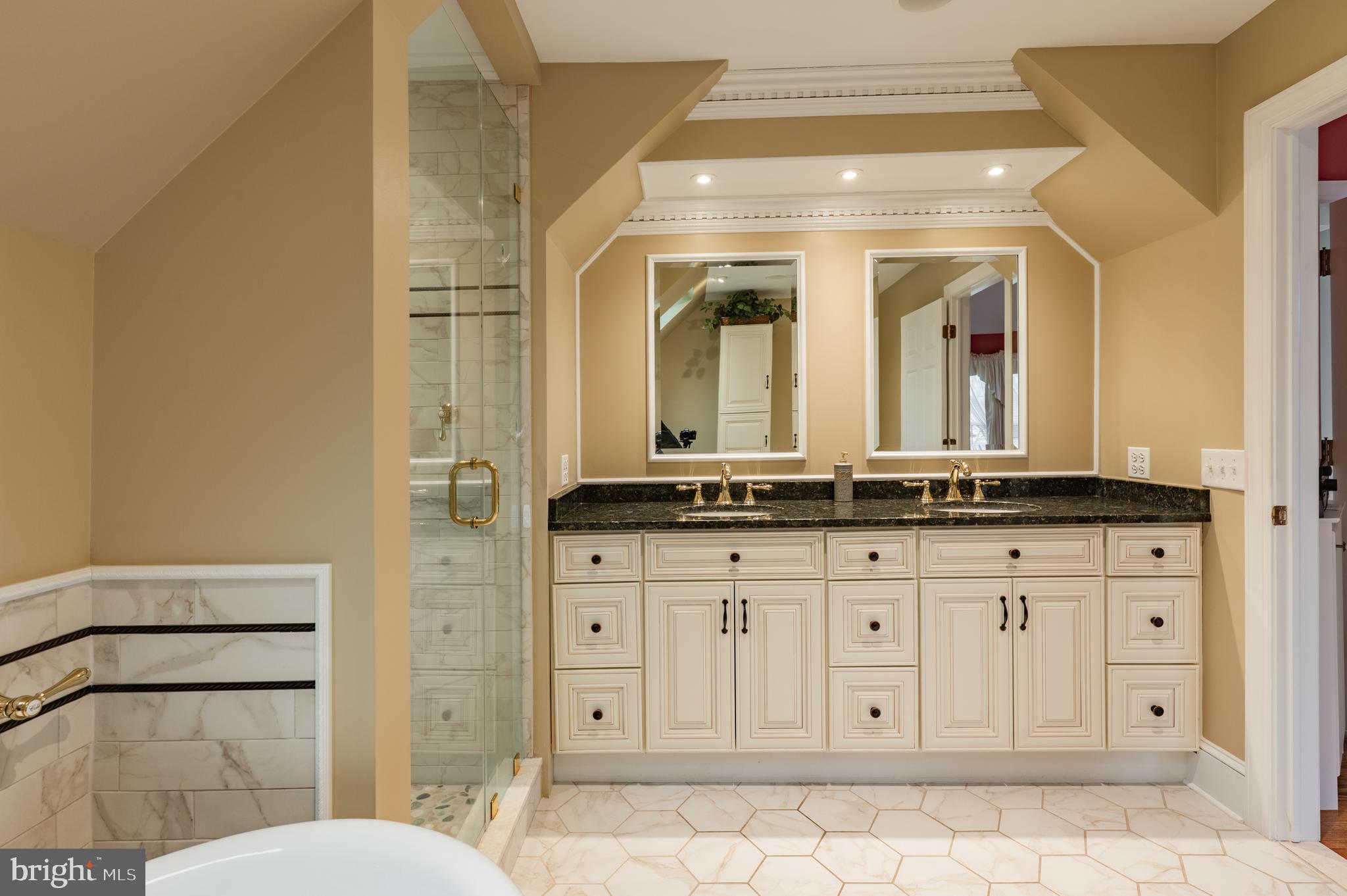 BLUE BELL - Residential