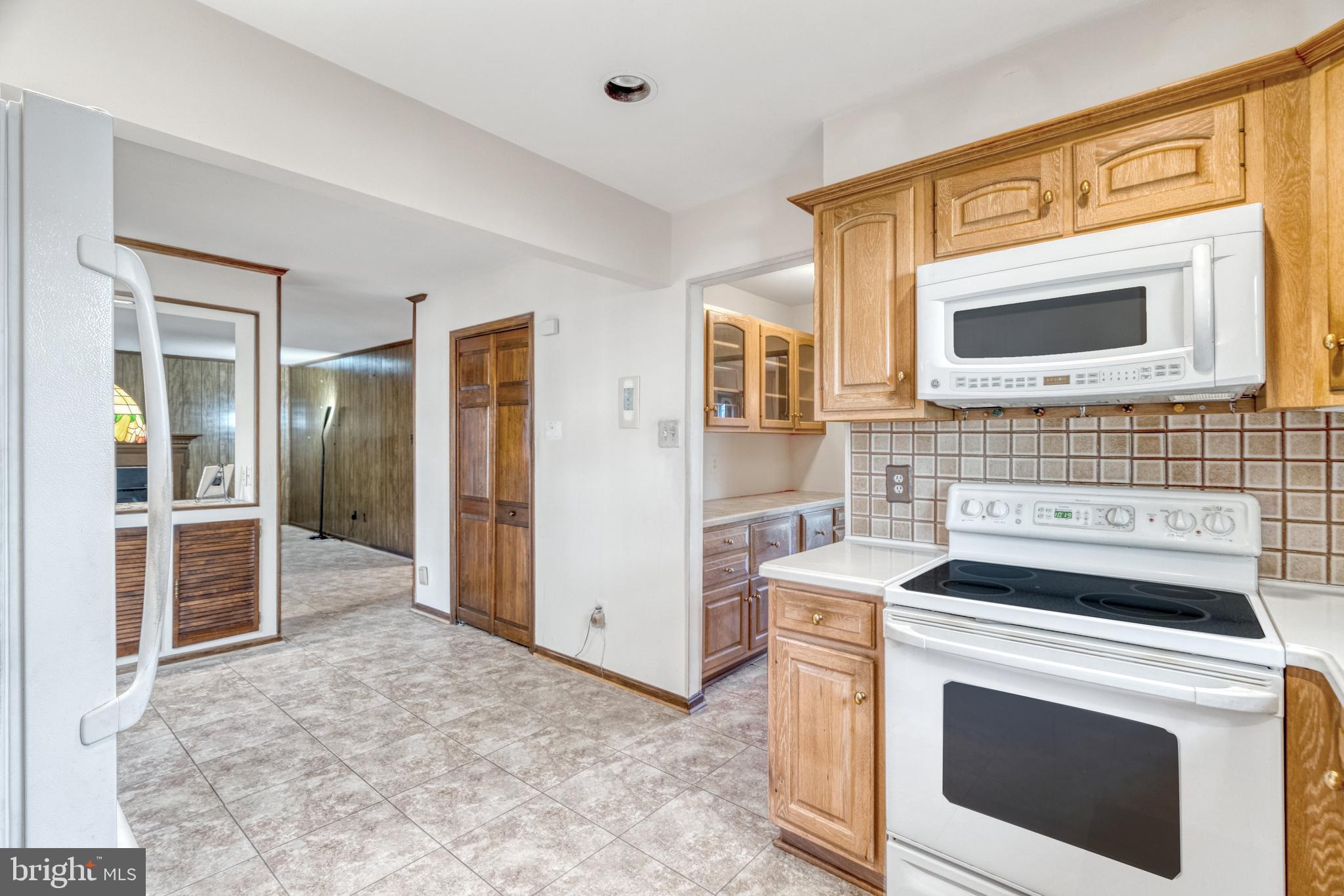 WAKEFIELD CHAPEL WOODS - Residential