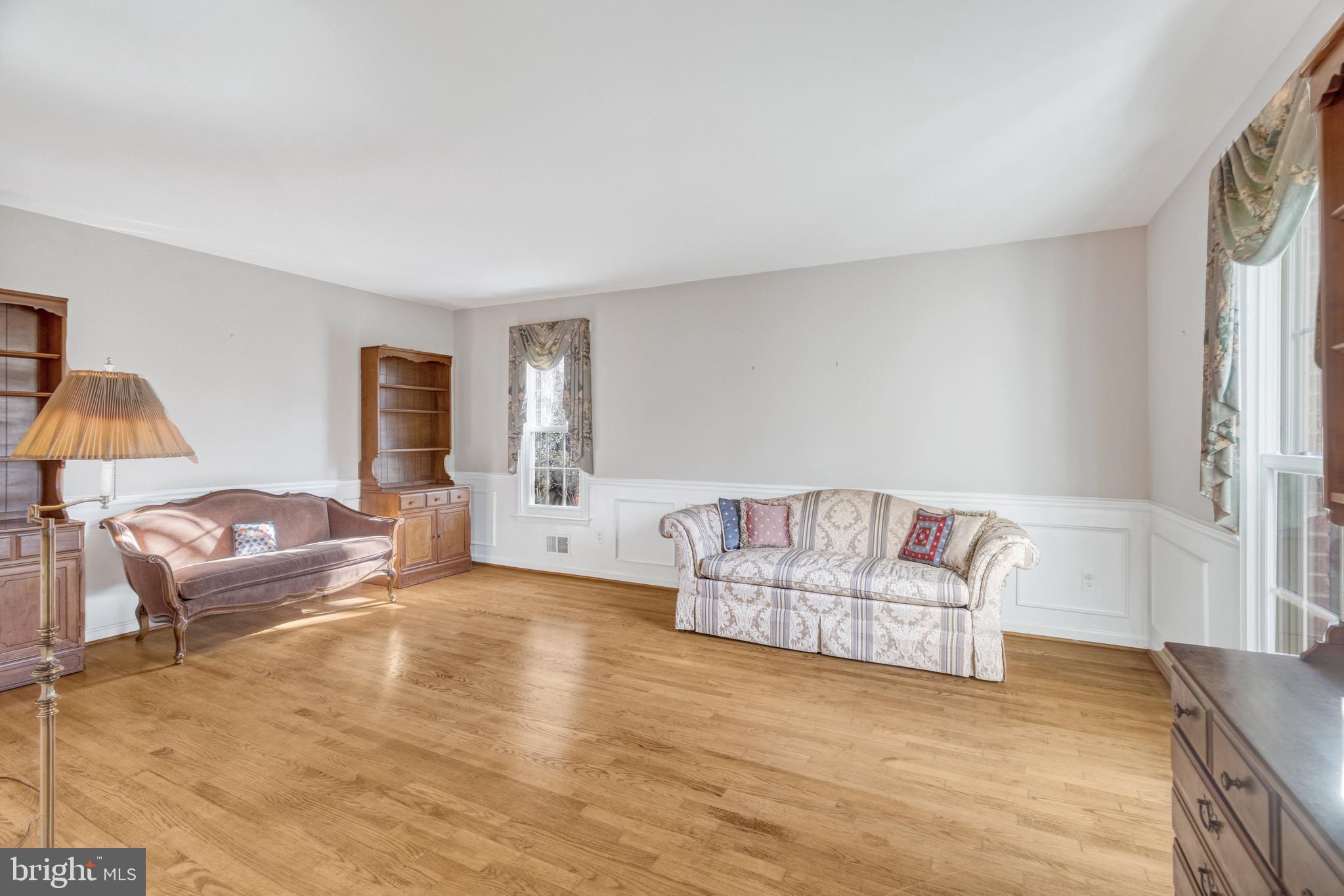 WAKEFIELD CHAPEL WOODS - Residential