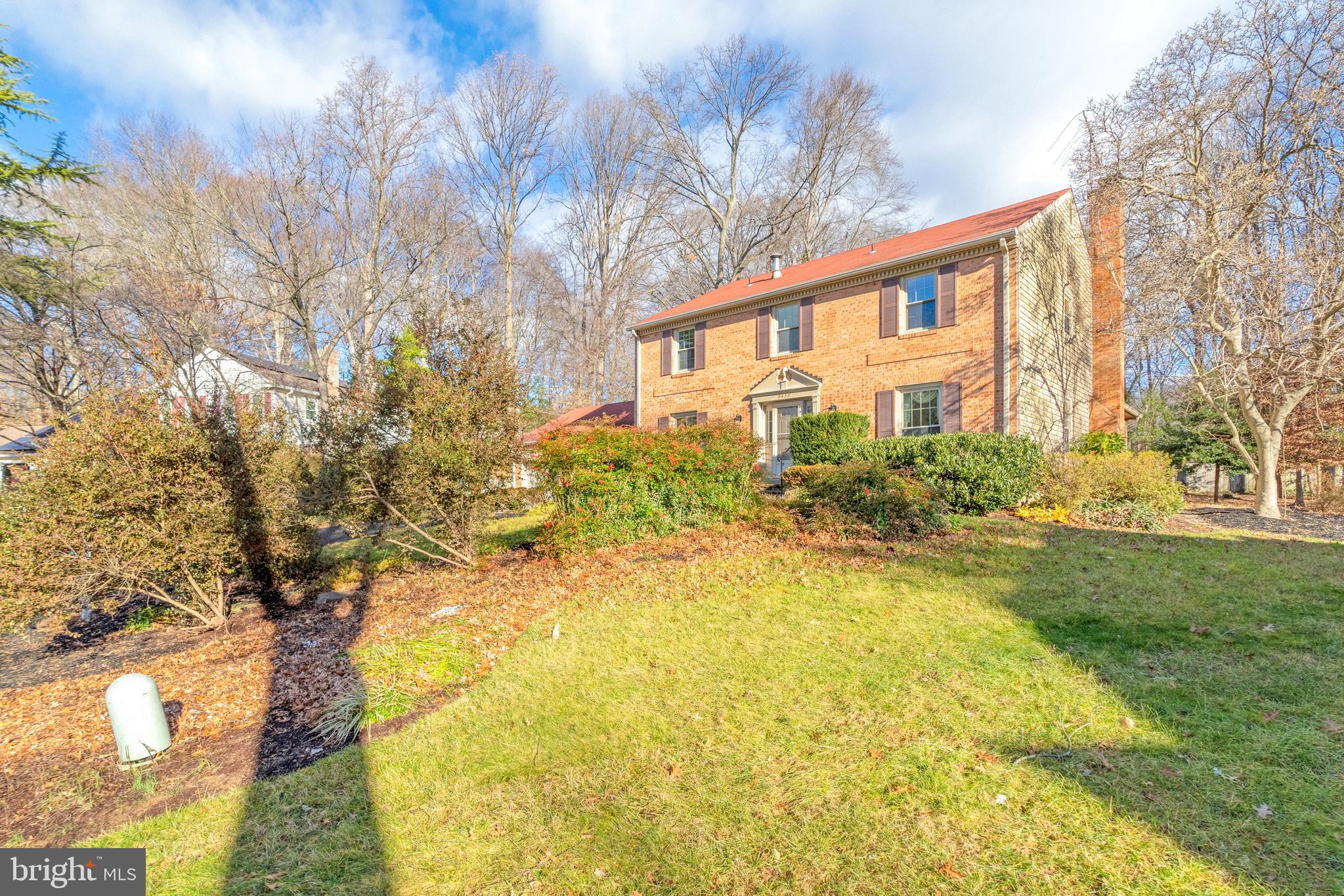WAKEFIELD CHAPEL WOODS - Residential