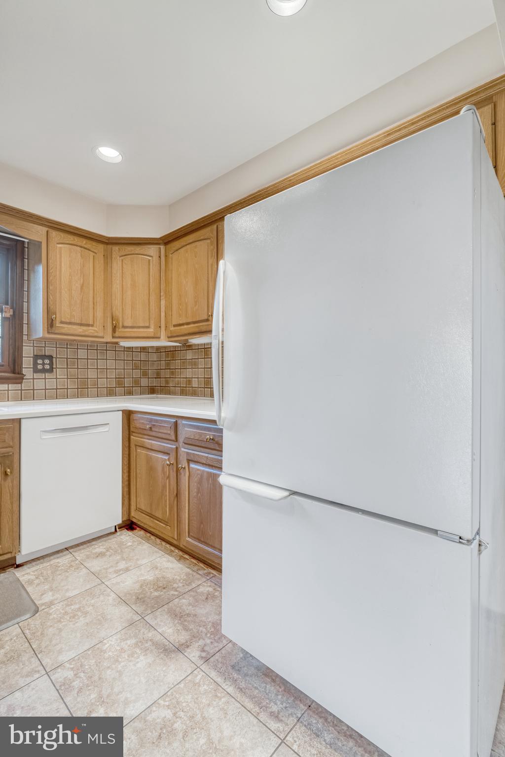 WAKEFIELD CHAPEL WOODS - Residential